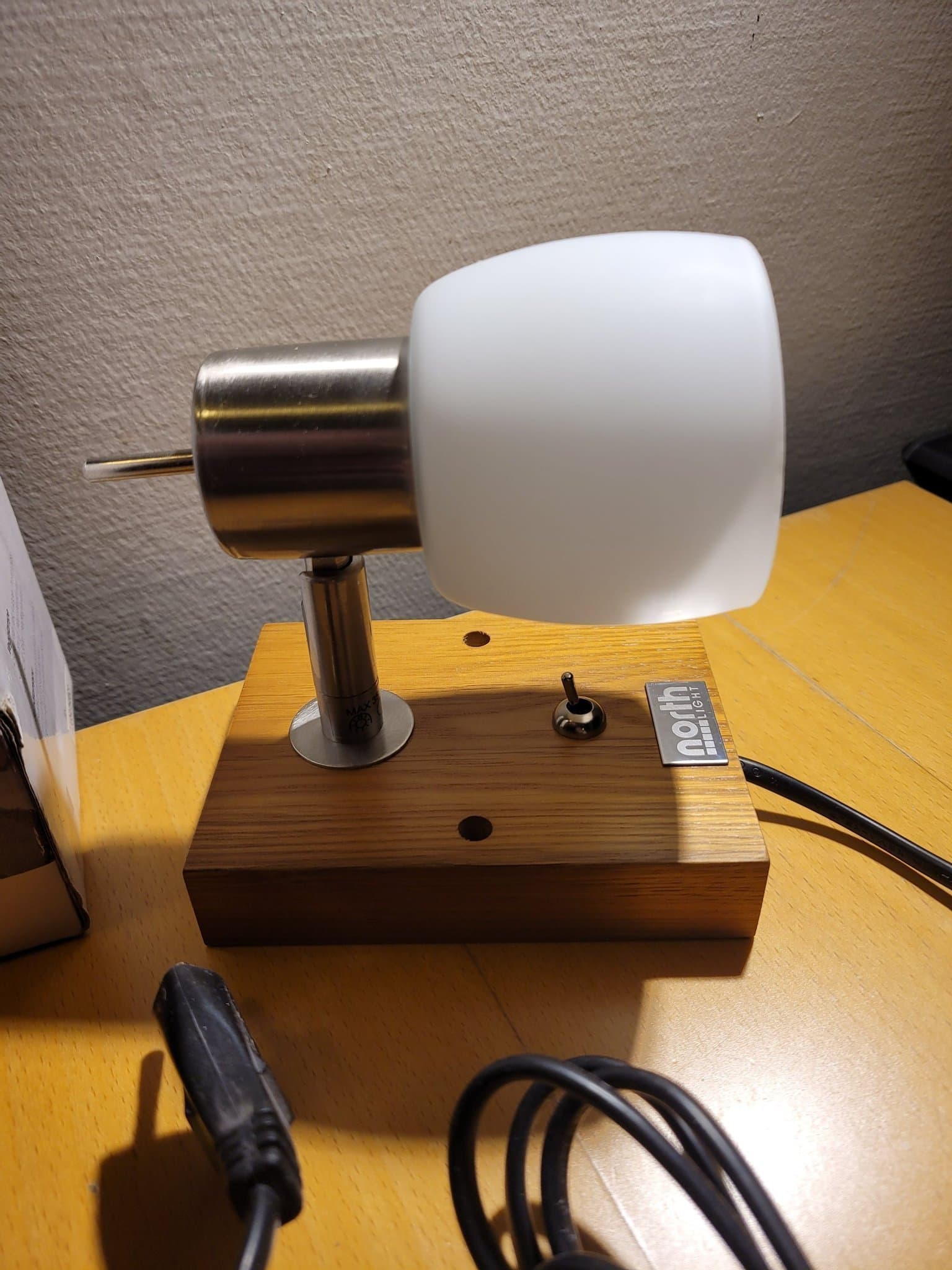 Vägglampa Olivia - North Light