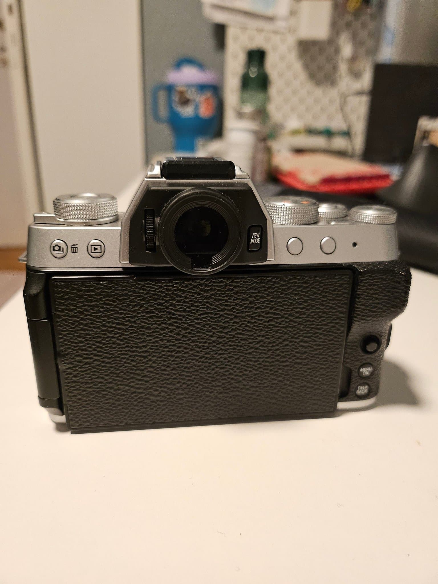 Fujifilm X-T200 camera body
