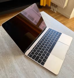 MacBook (Retina, 12-inch, Early 2015)