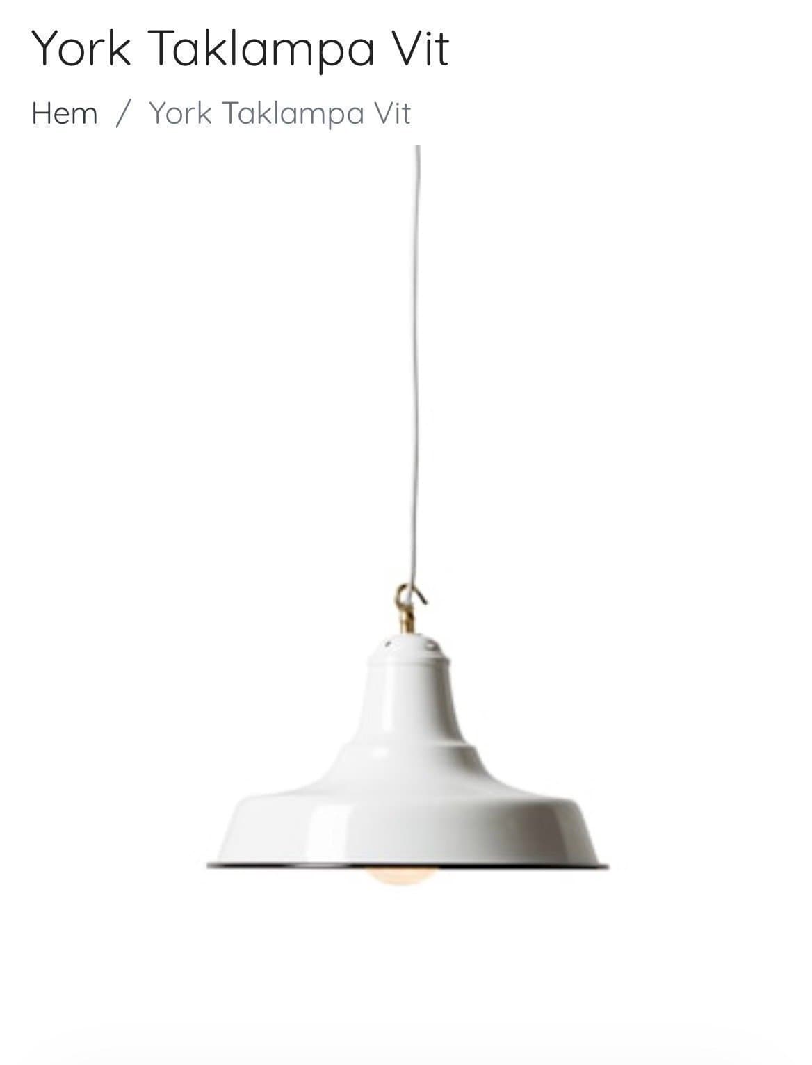 Nya taklama Watt & Veke i kartong - Vit Metall - Nypris 1064 kr