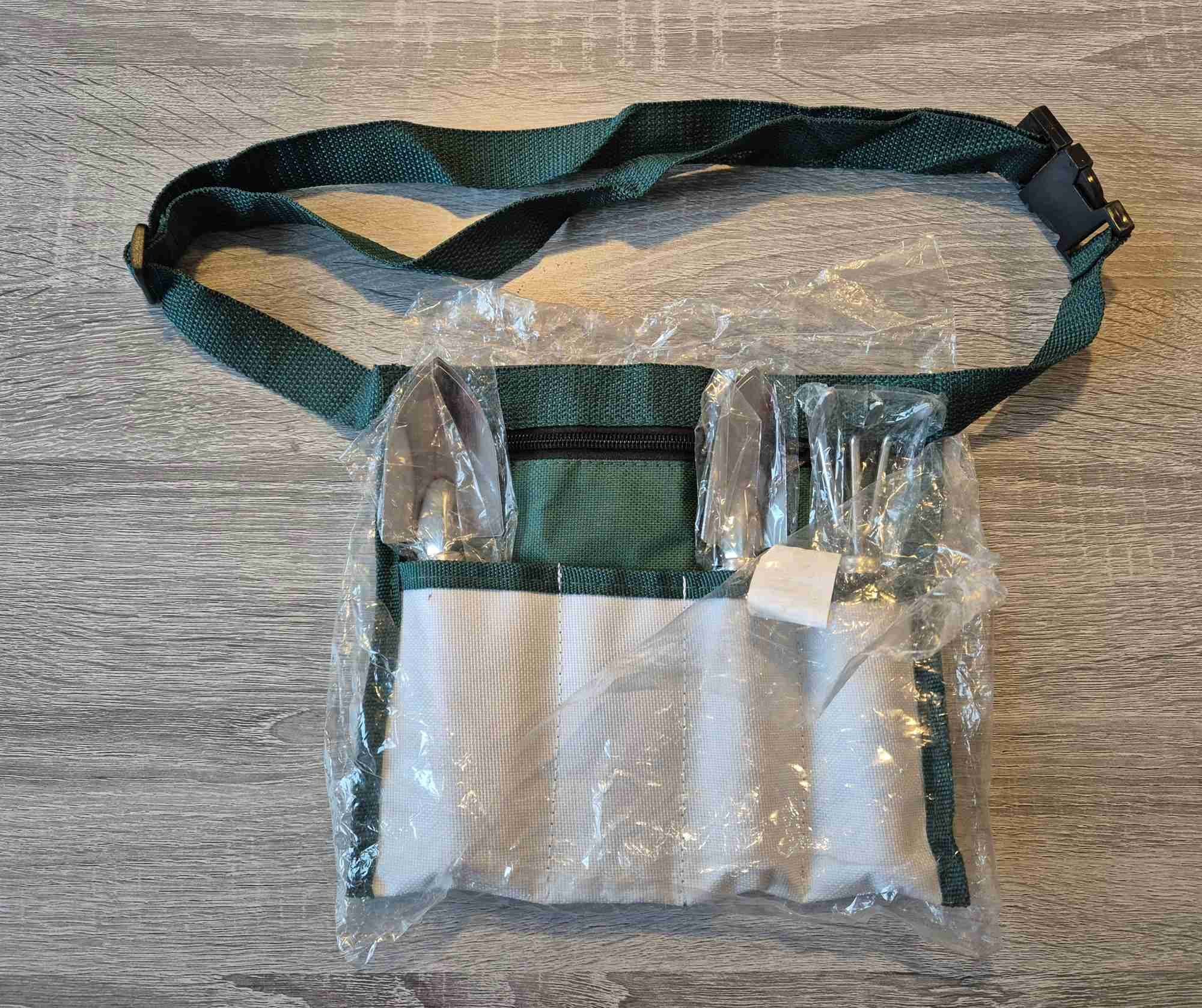 Trädgårdsset litet