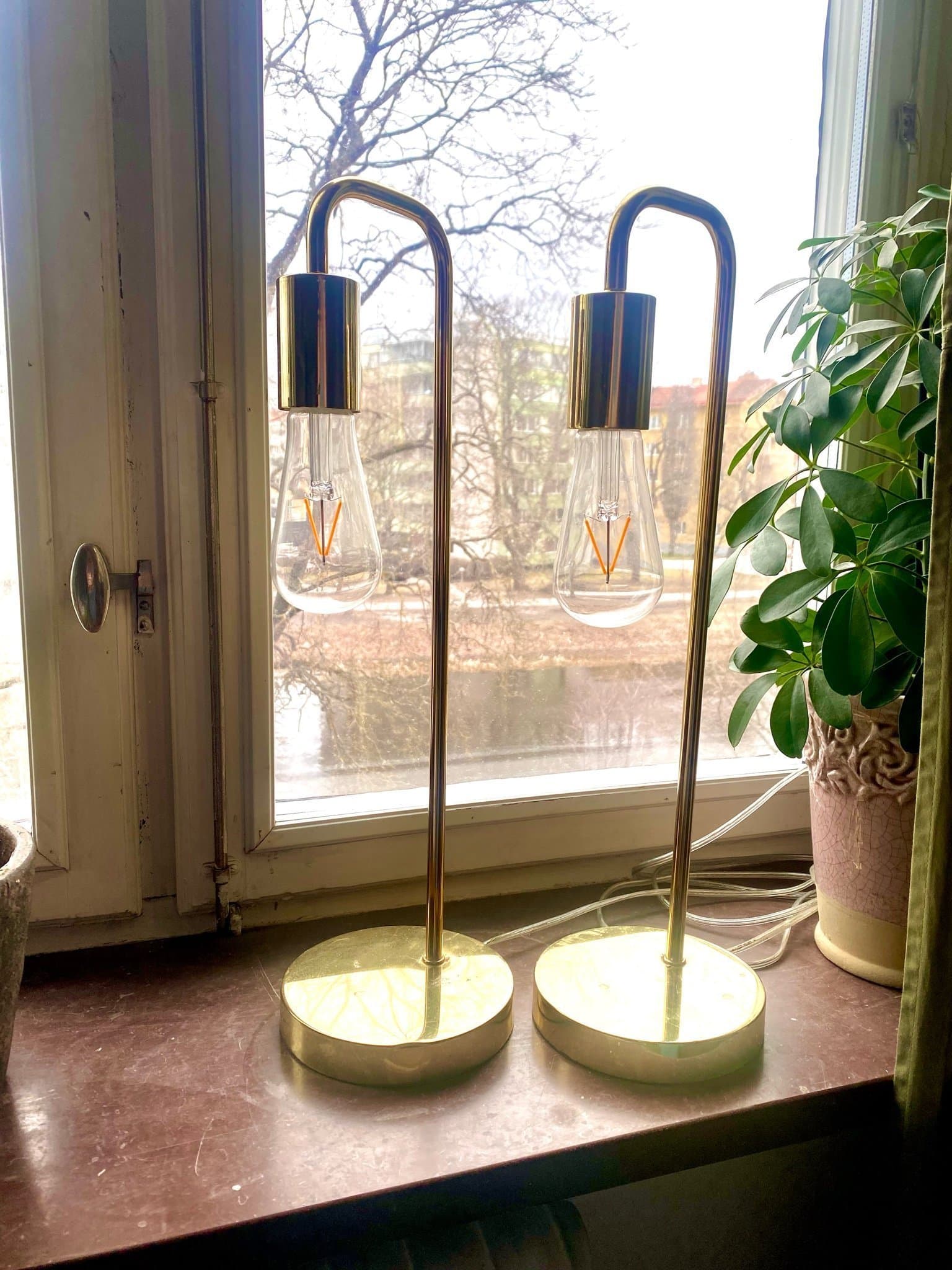 Bordslampor i mässing, 2 st