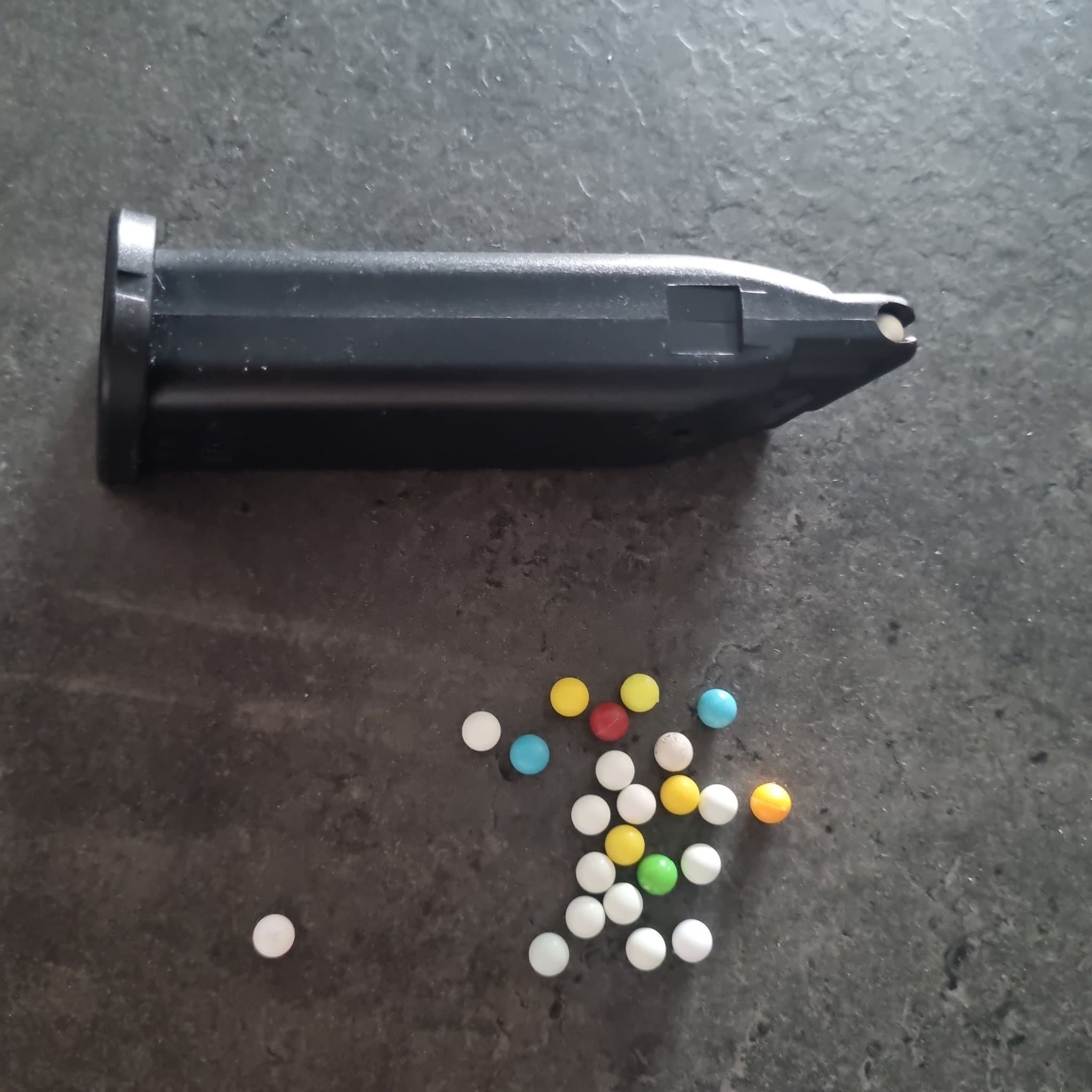 Airsoft Hk USP Magasin Umarex springer BB