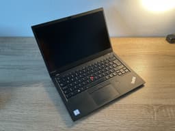 Lenovo ThinkPad X1 Carbon (5th Gen) i5-7300U 8GB RAM