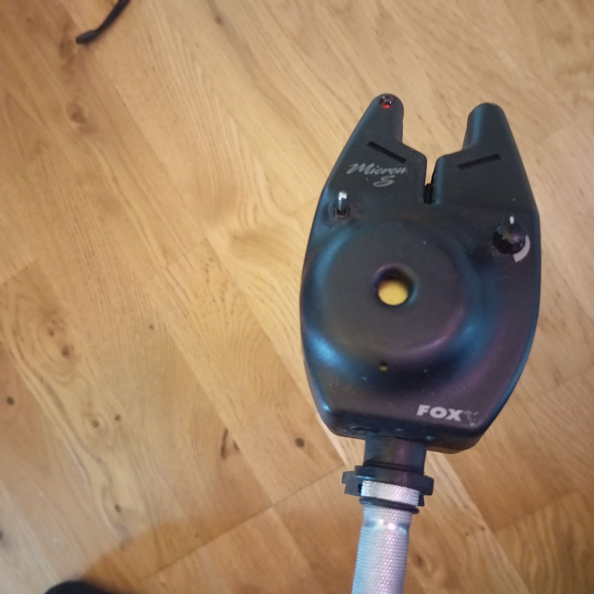 Fox Micron s napp alarm med justerbar pinne