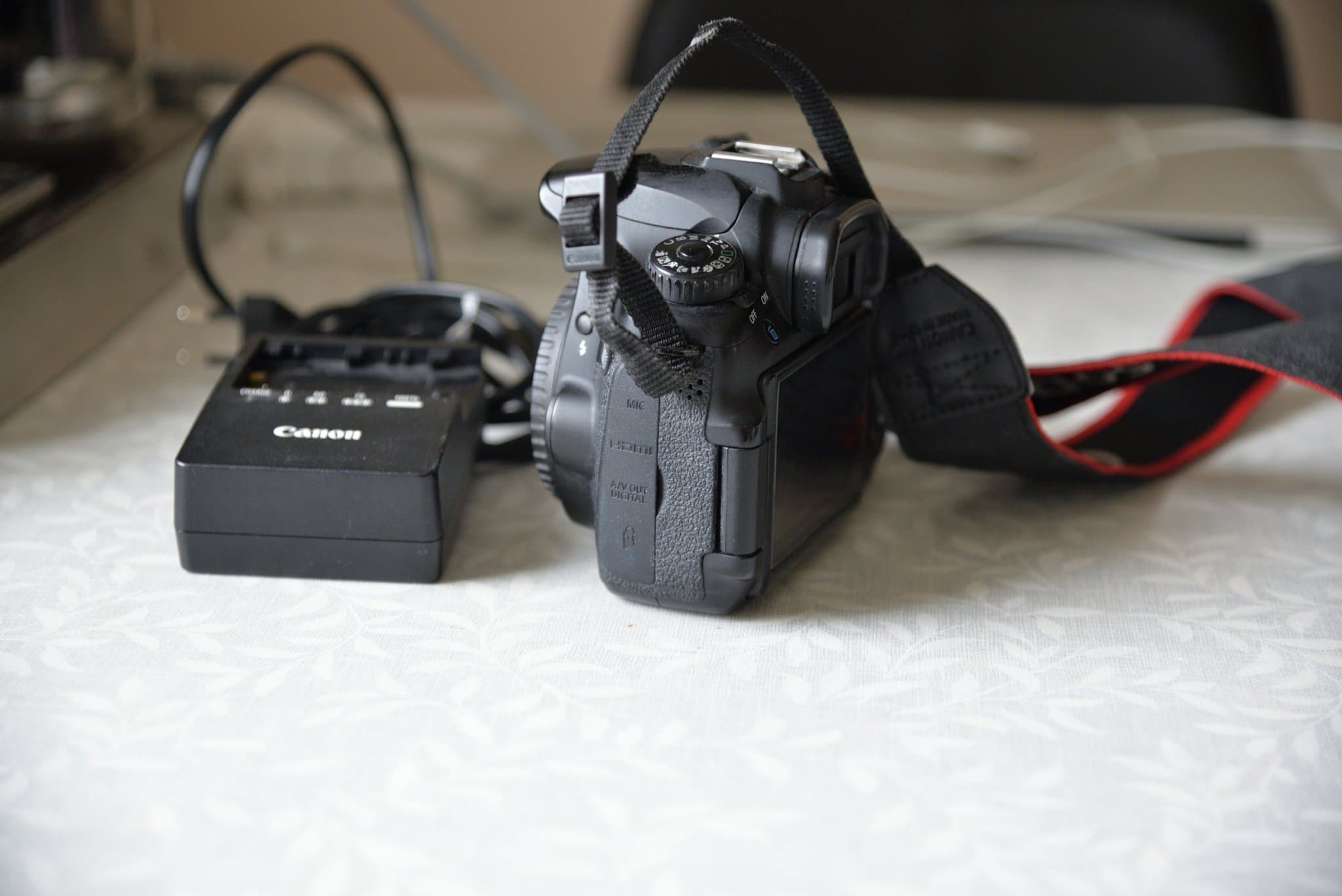 Canon EOS 60D systemkamera i fint skick