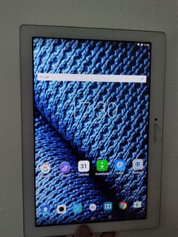 Lenovo surfplatta TB2-X30F