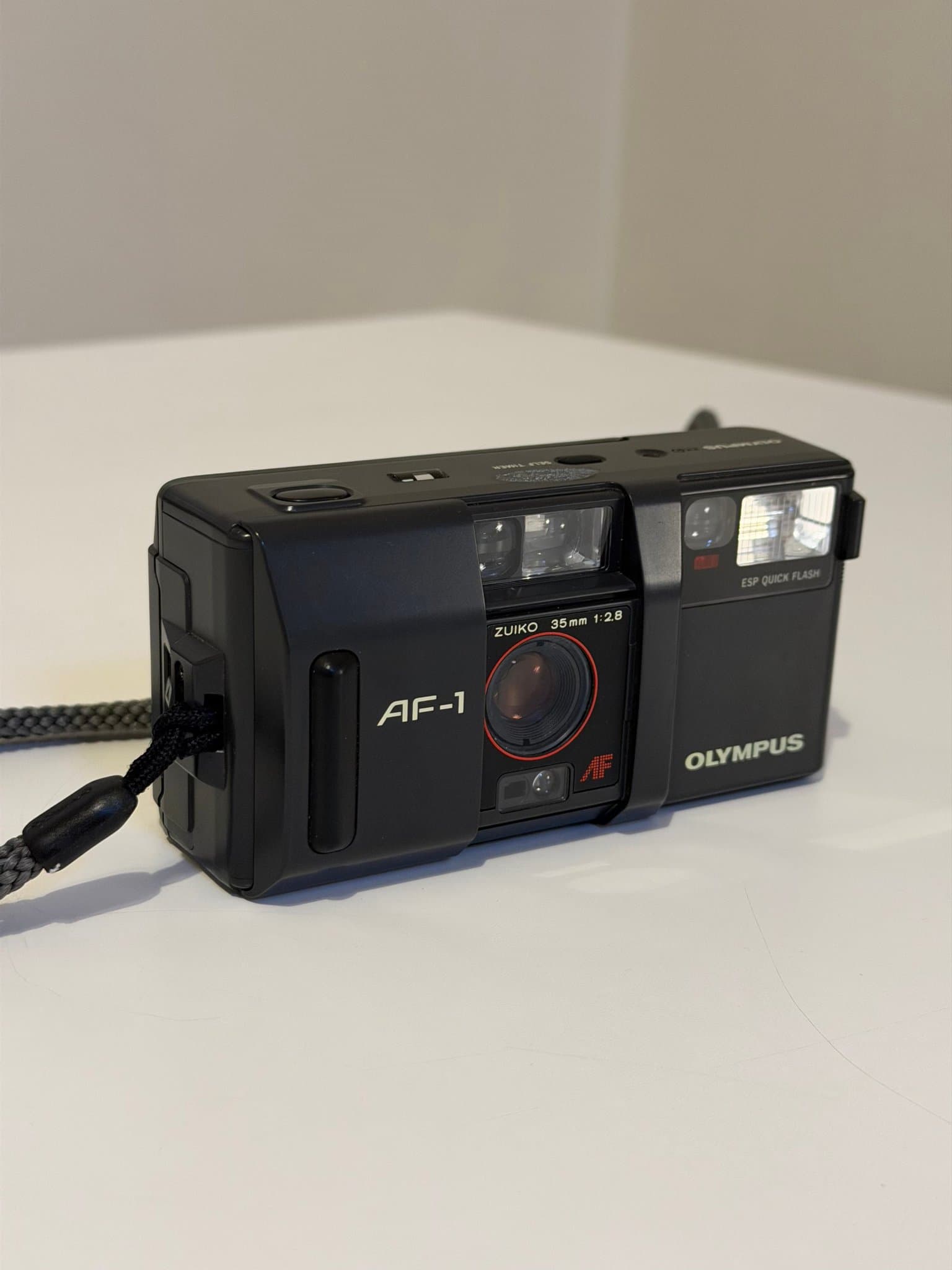 Olympus AF-1 – 35mm kompaktkamera (film) Fullt fungerande