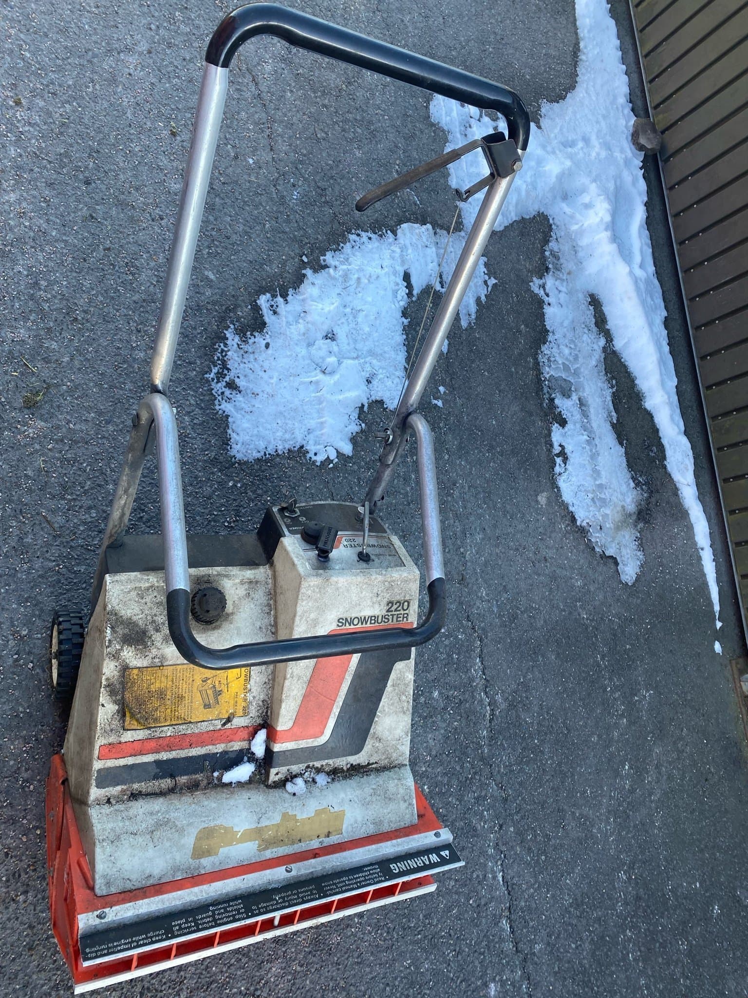 Snöslunga Snowbuster 220