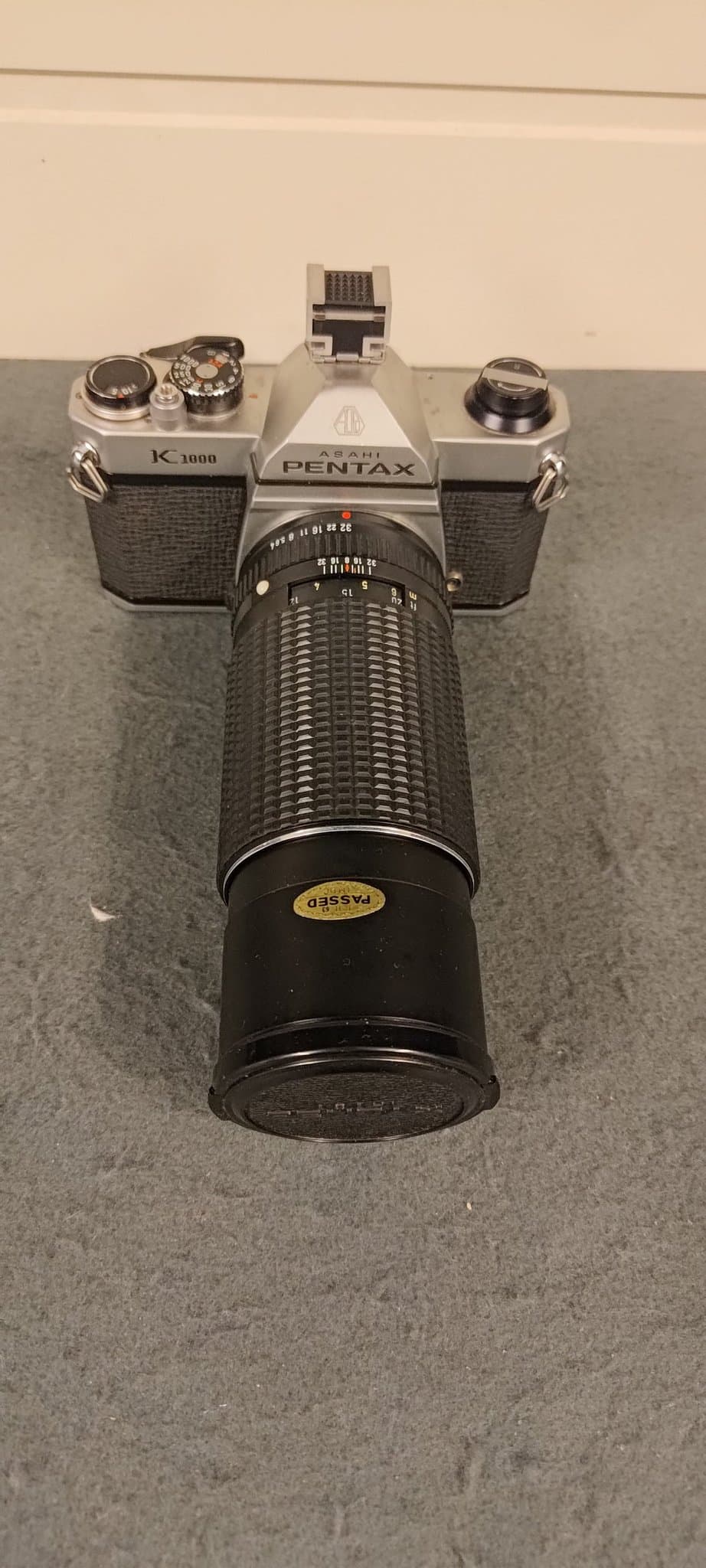 Asahi Pentax K1000 Analog systemkamera med objektiv