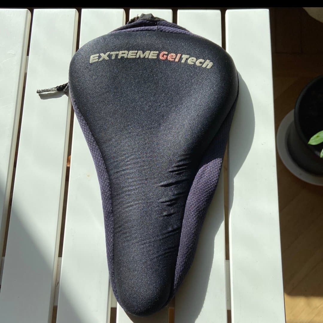 Sadelöverdrag med gele