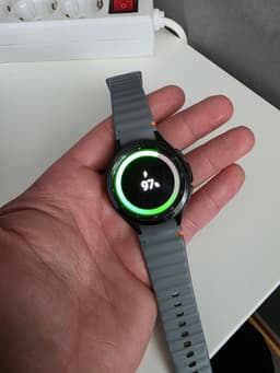 Samsung Galaxy Watch4 Classic Smartklocka