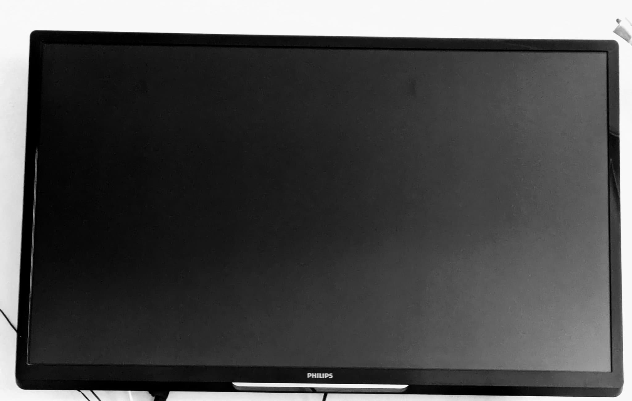 Philips Smart TV plus /43 tum/ LED, 3 D funktion FHD