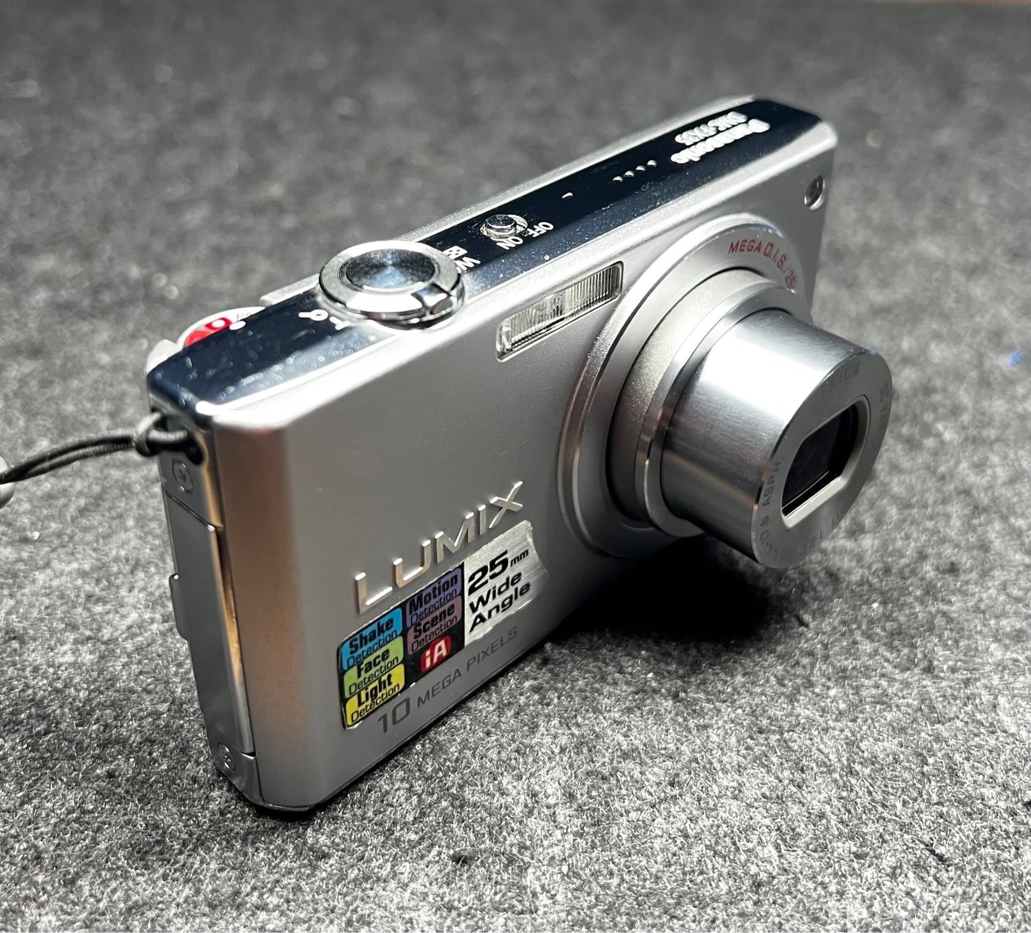 Panasonic Lumix DMC-FX35