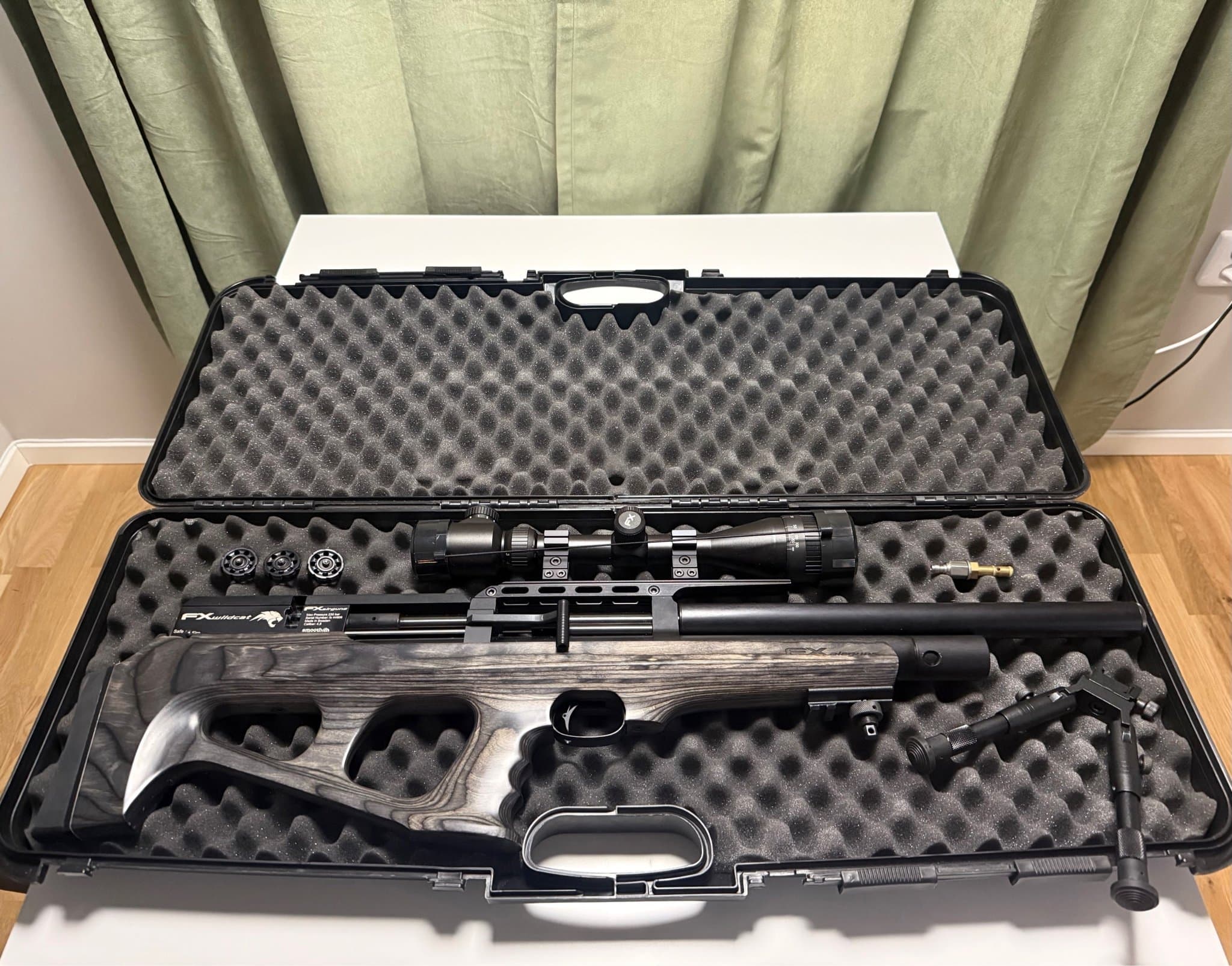 Luftgevär PCP - FX Airguns Wildcat Laminat(.177) + FX Kikarsikte + mer