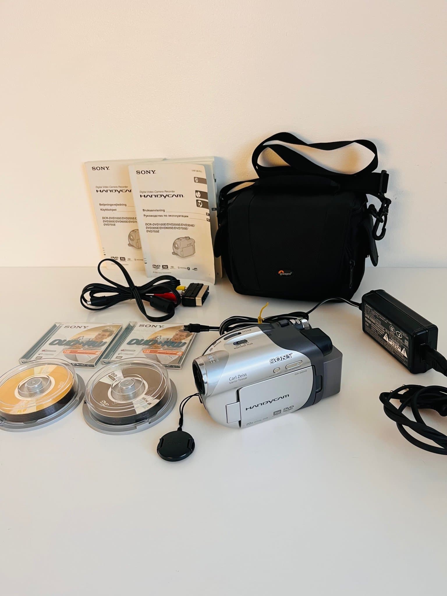 Sony Handycam DCR-DVD105E Digital videokamera, Super Bra Skick!