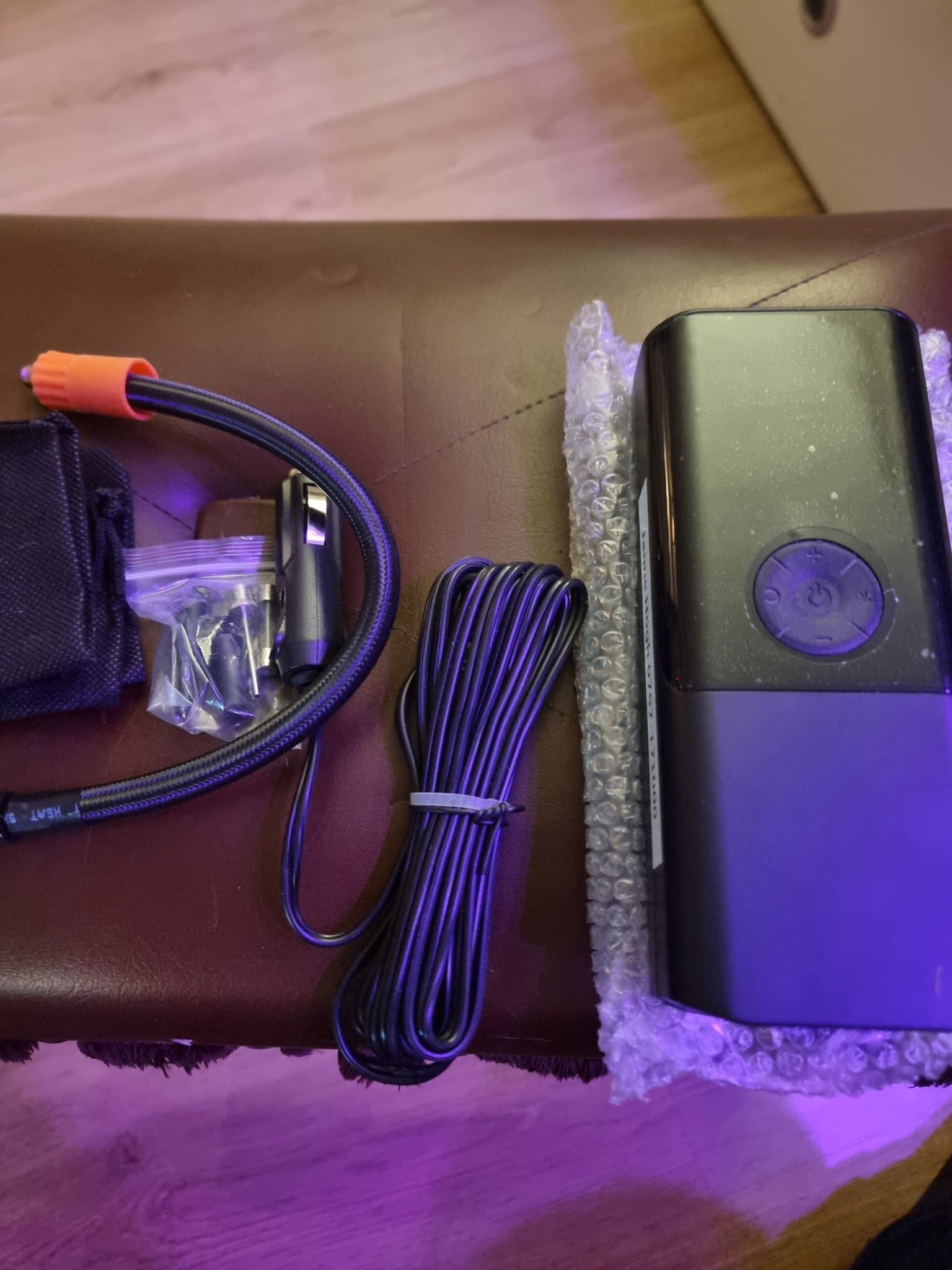 Bärbar luftkompressor för bil