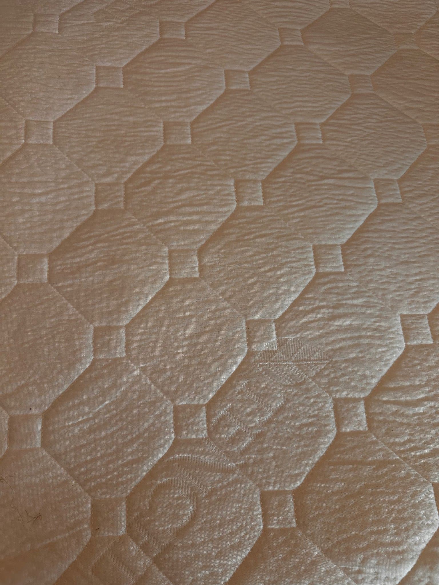 Dreamzone Gold F45 Babymadrass 60x120 helt ny