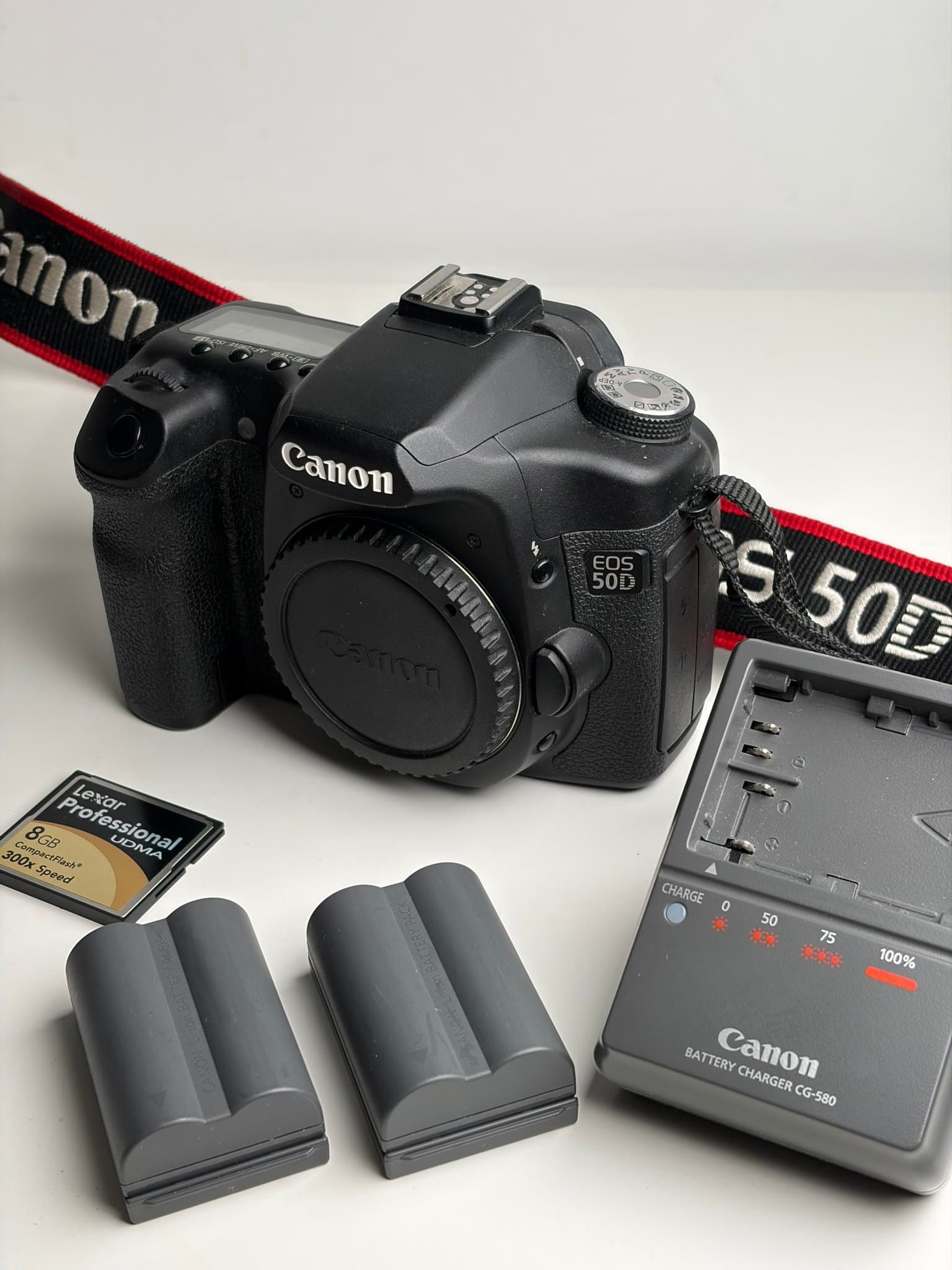 Canon EOS 50D Systemkamera