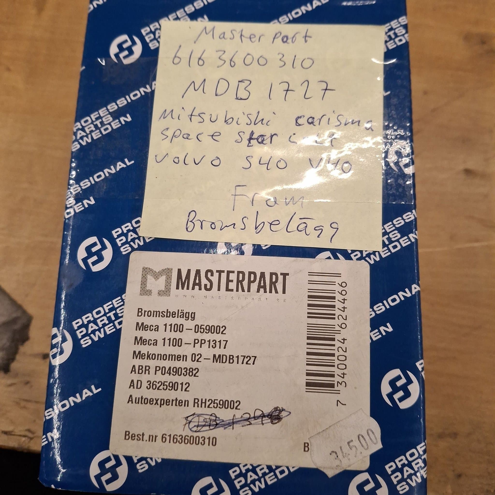 Bromsbelägg fram volvo s40 v40 mitsubishi carisma space star