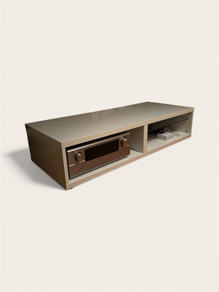 Vit TV-bänk / Mediamöbel – IKEA (120 cm)