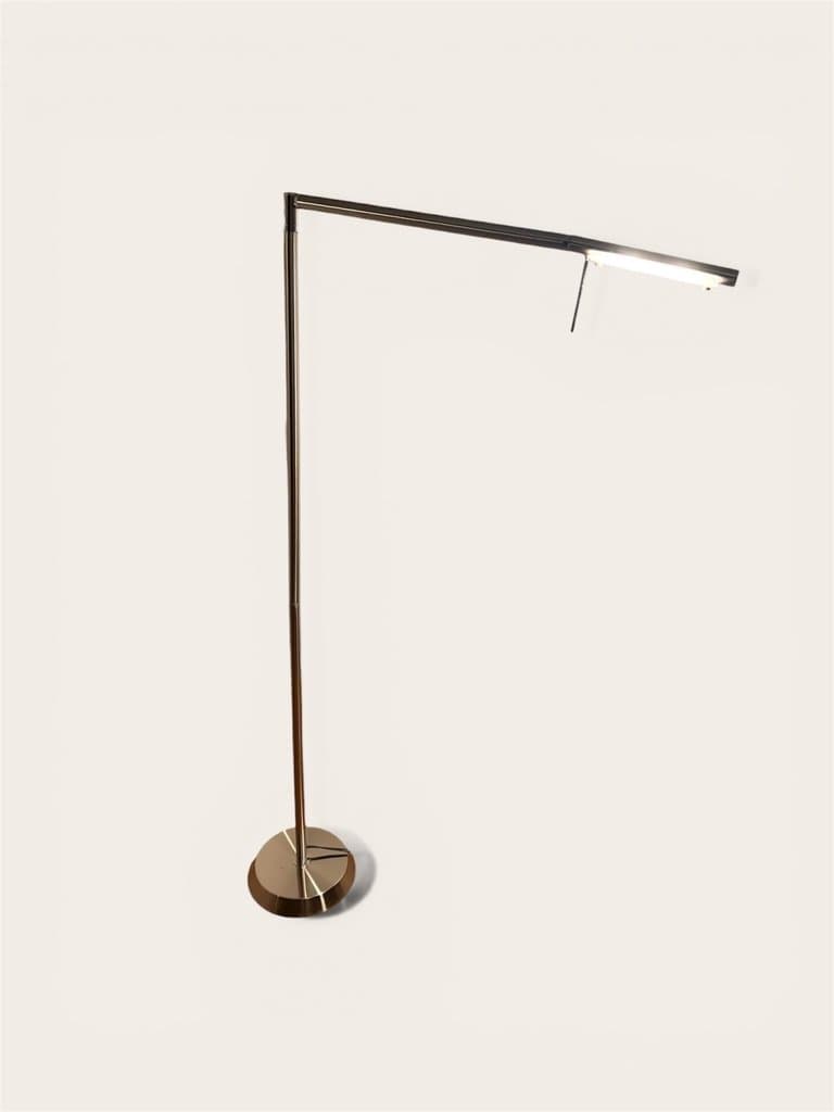 Modern Golvlampa / Läslampa i metall – Minimalistisk design