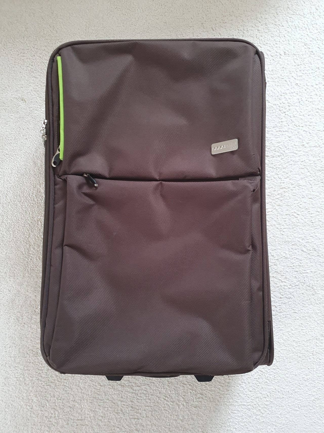 Brun resväska suitcase