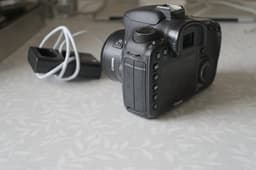 Canon 7D med EF 50mm objektiv i fint skick