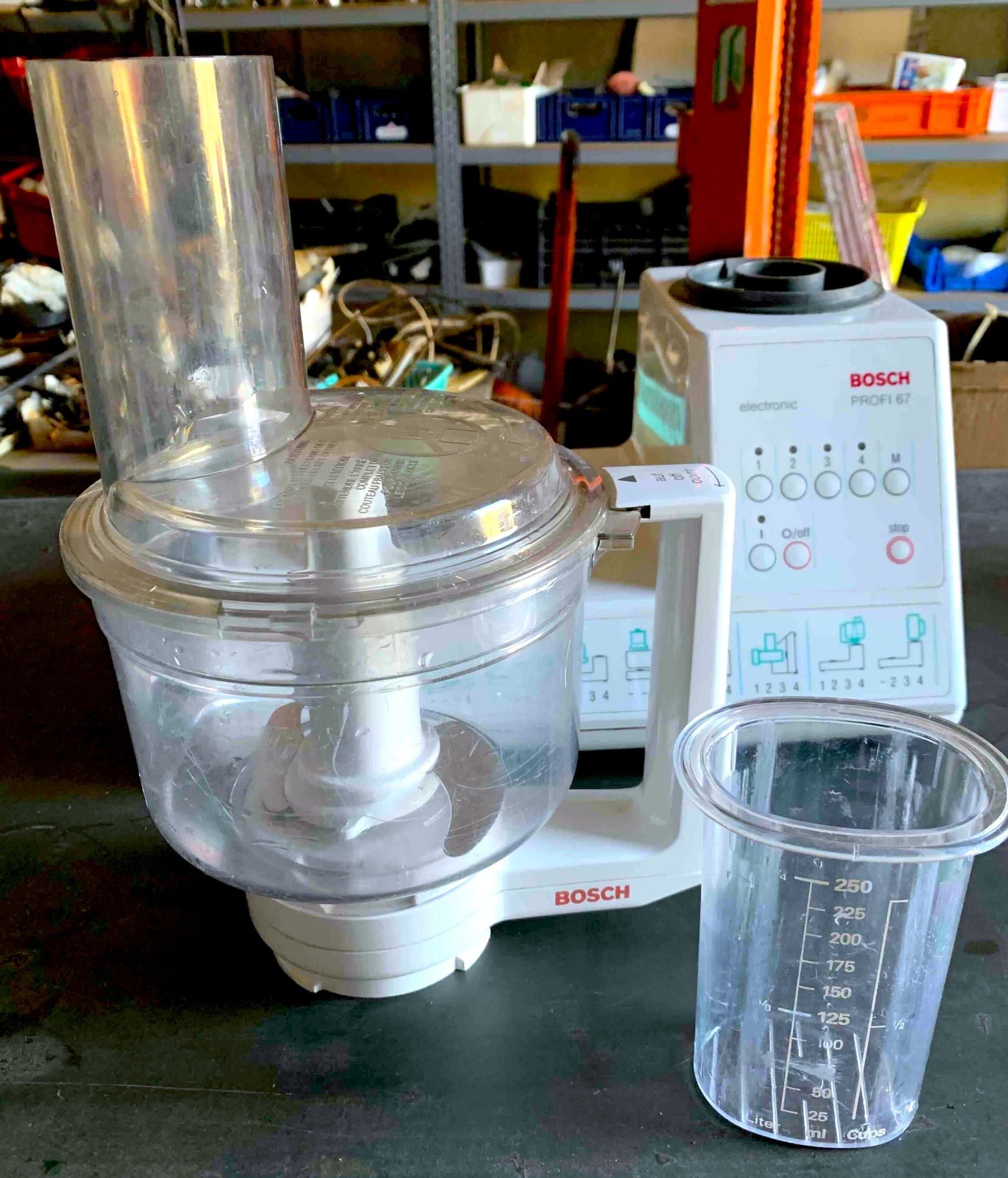 Bosch Profi 67/MUM 6712/6762 Matberedare