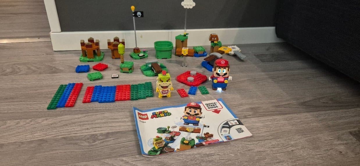 Lego super mario 71360 Adventures with Mario - Starter Course