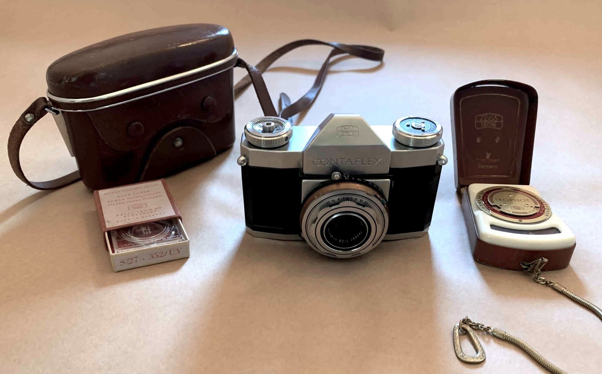 Zeiss Ikon Contaflex 1 med tillbehör