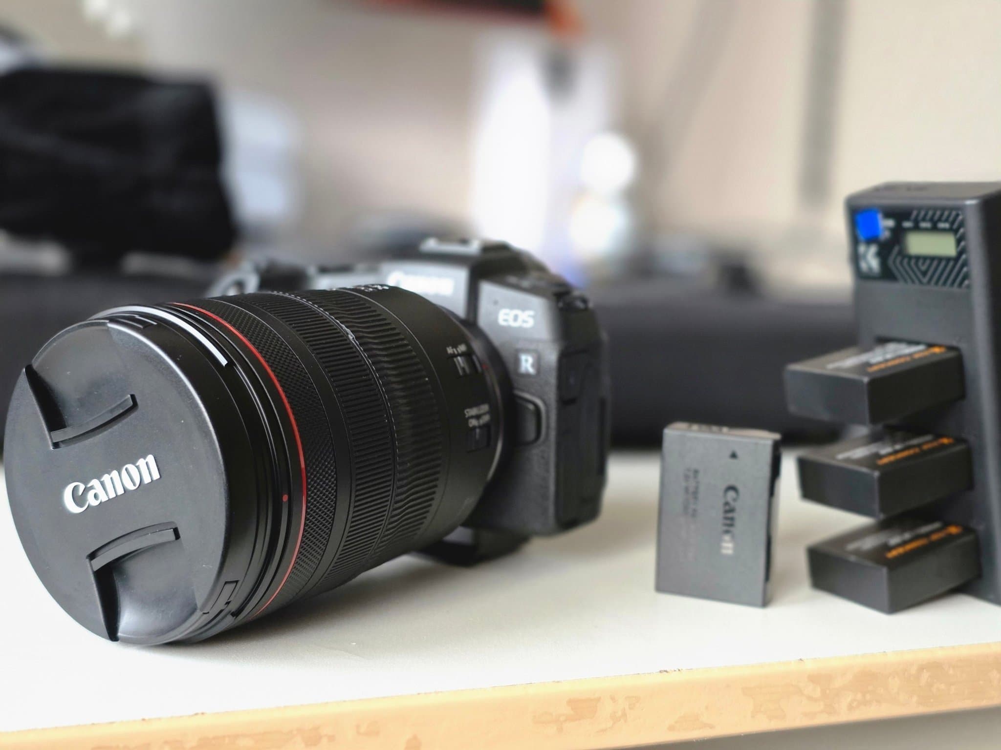 Canon EOS RP med objektiv RF 24-105mm