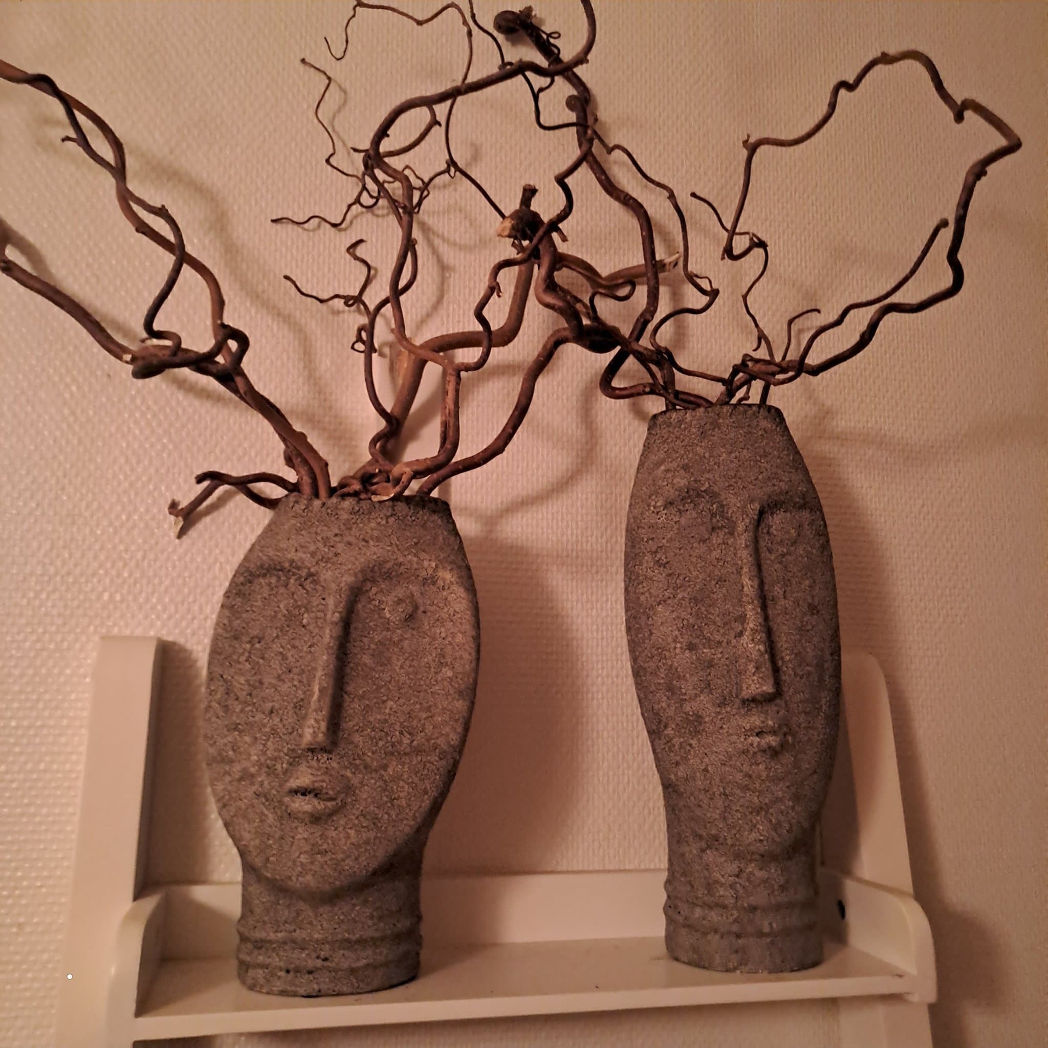 Vaser Ansikten 2st Grå Vas 31cm & 25cm