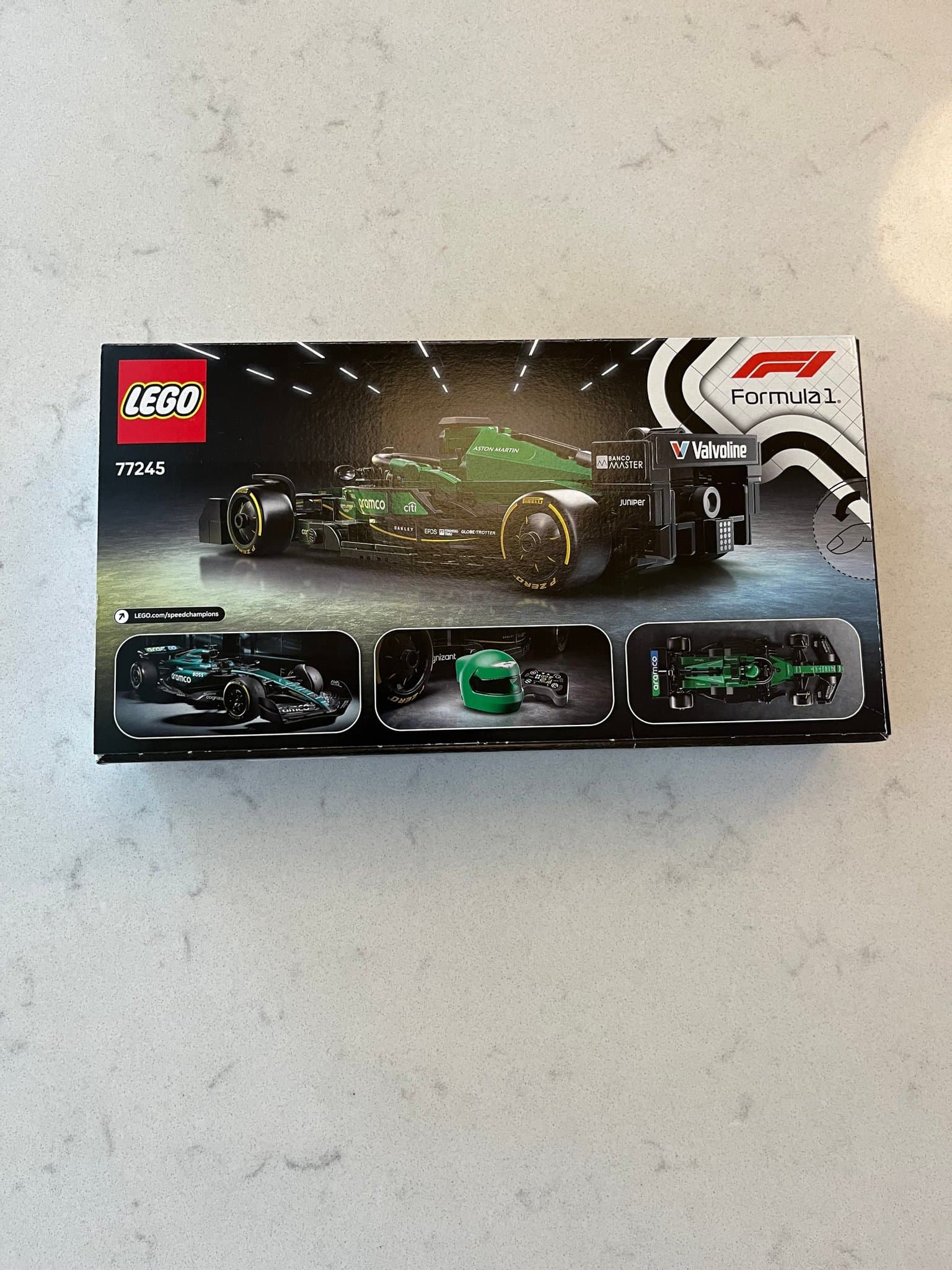 LEGO Speed Champions Aston Martin F1 AMR24 - Ny/Oöppnad