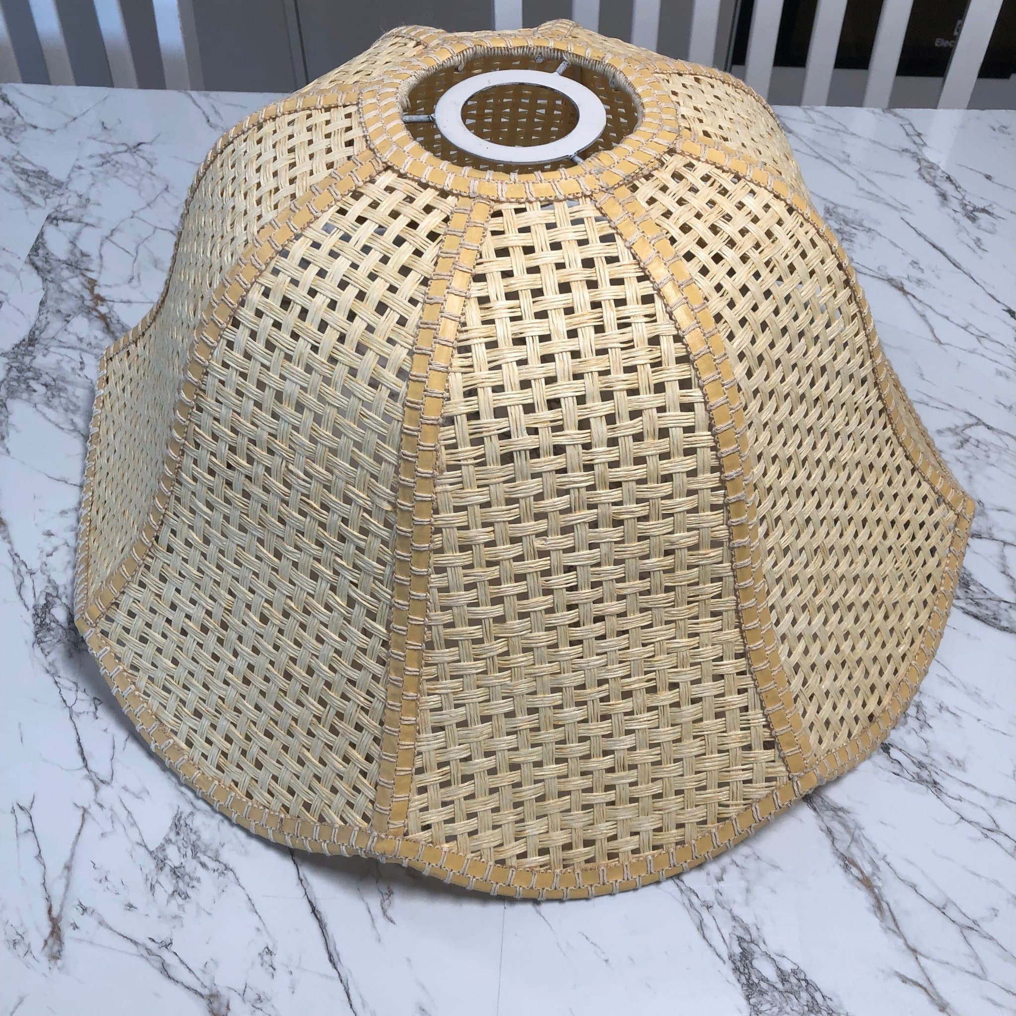 Vintage lampskärm, flätad skärm, rottingstil, naturfärgad, stor lampskärm