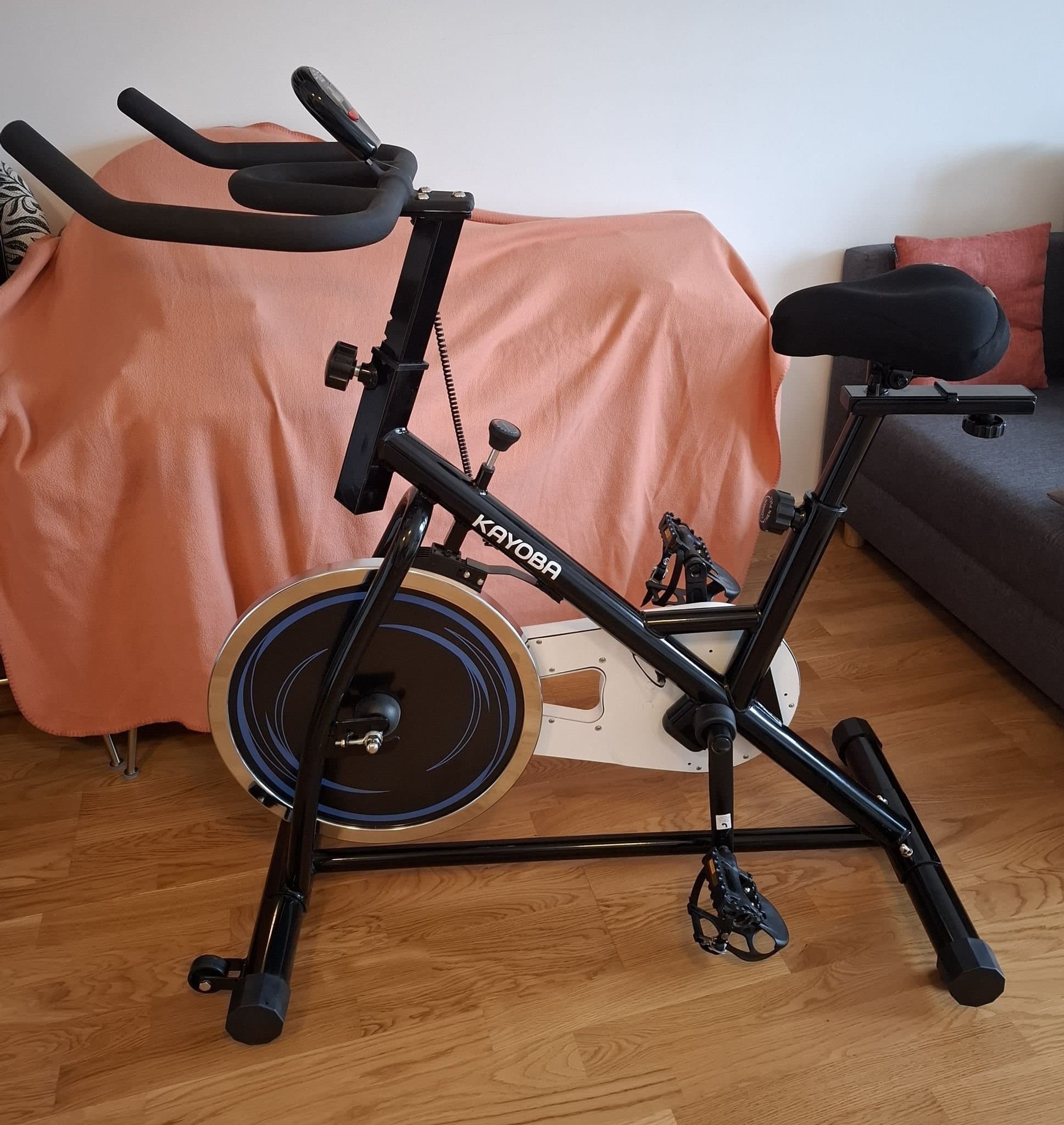 Kayoba, Motionscykel ink. display och dyna, Hemmaträning