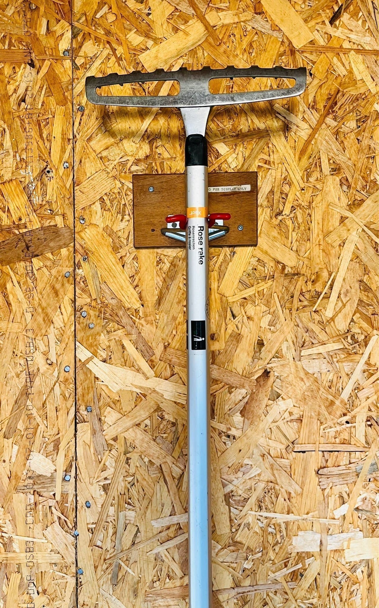 25 st ”Greppet" Universalhållaren för verktyg&trädgårdsredskap