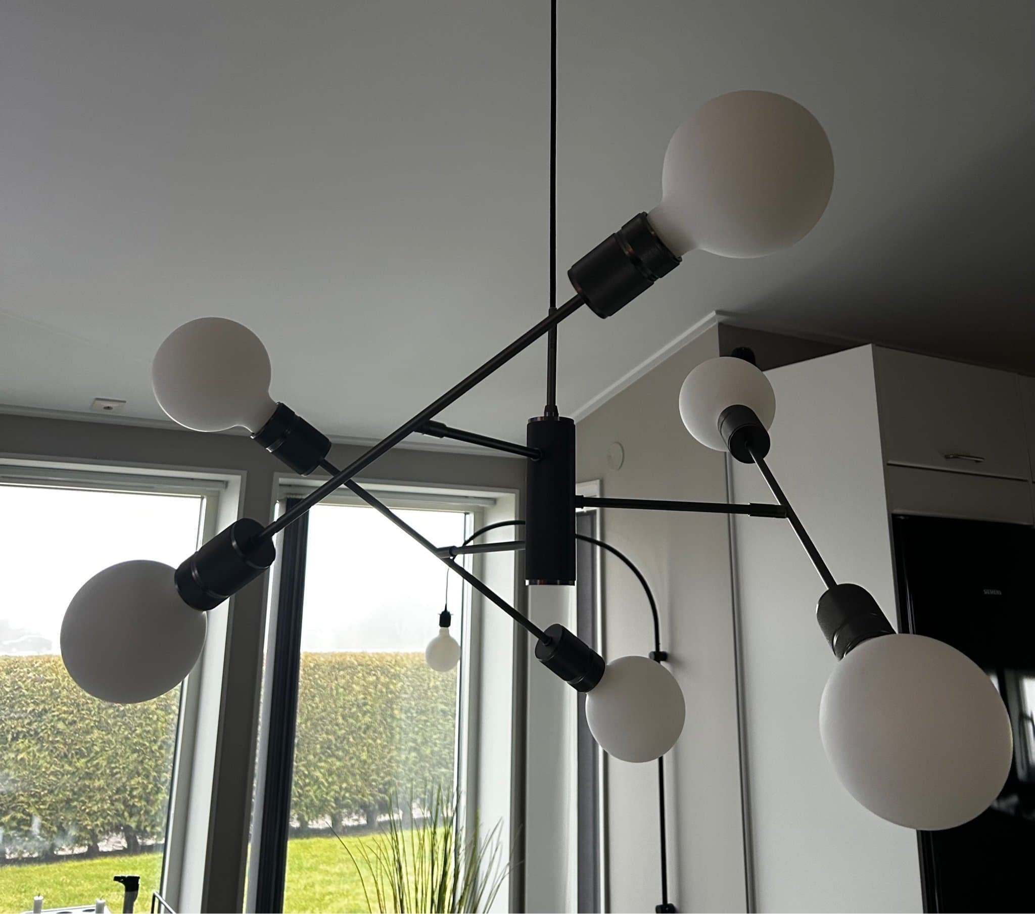 Halo taklampa 75 cm - Som ny!