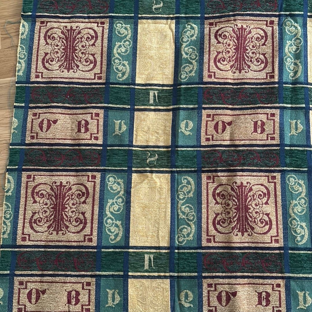 Möbeltyg 65 x 125 cm