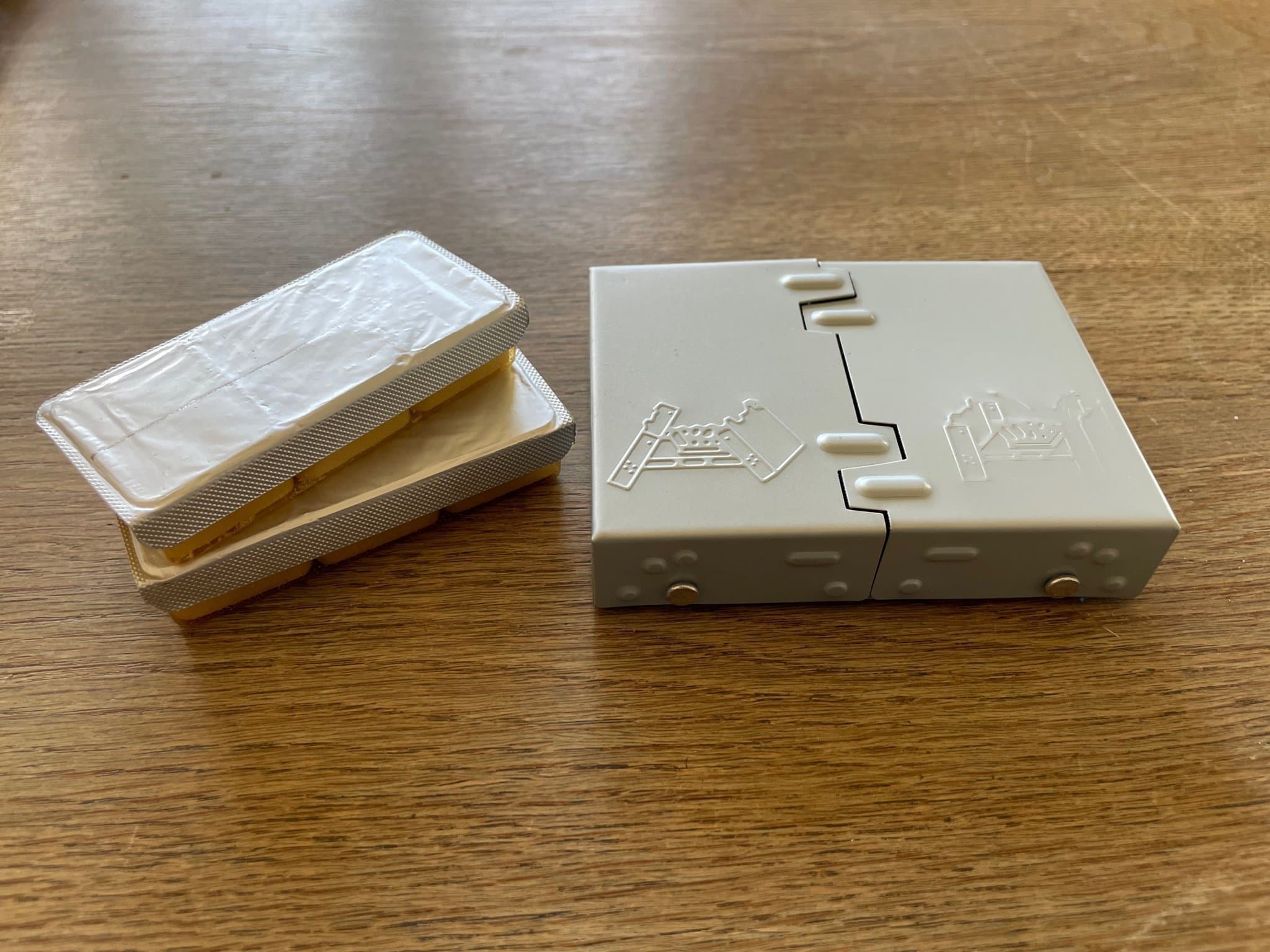 Meta-kök med 6st bränsletabletter.