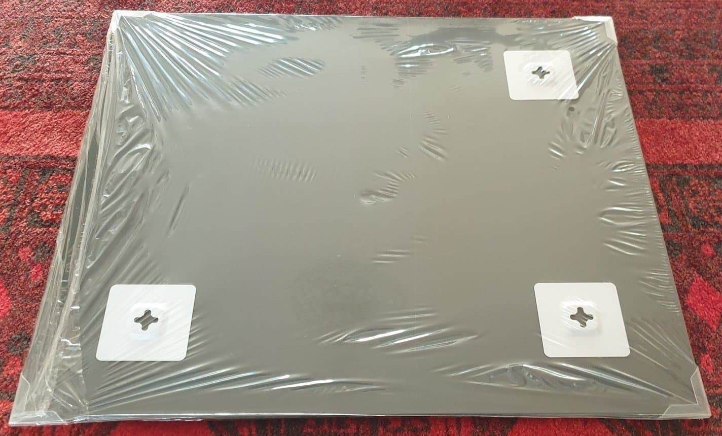 VÄGGSPEGEL – HELT NY I ORIGINALFÖRPACKNING