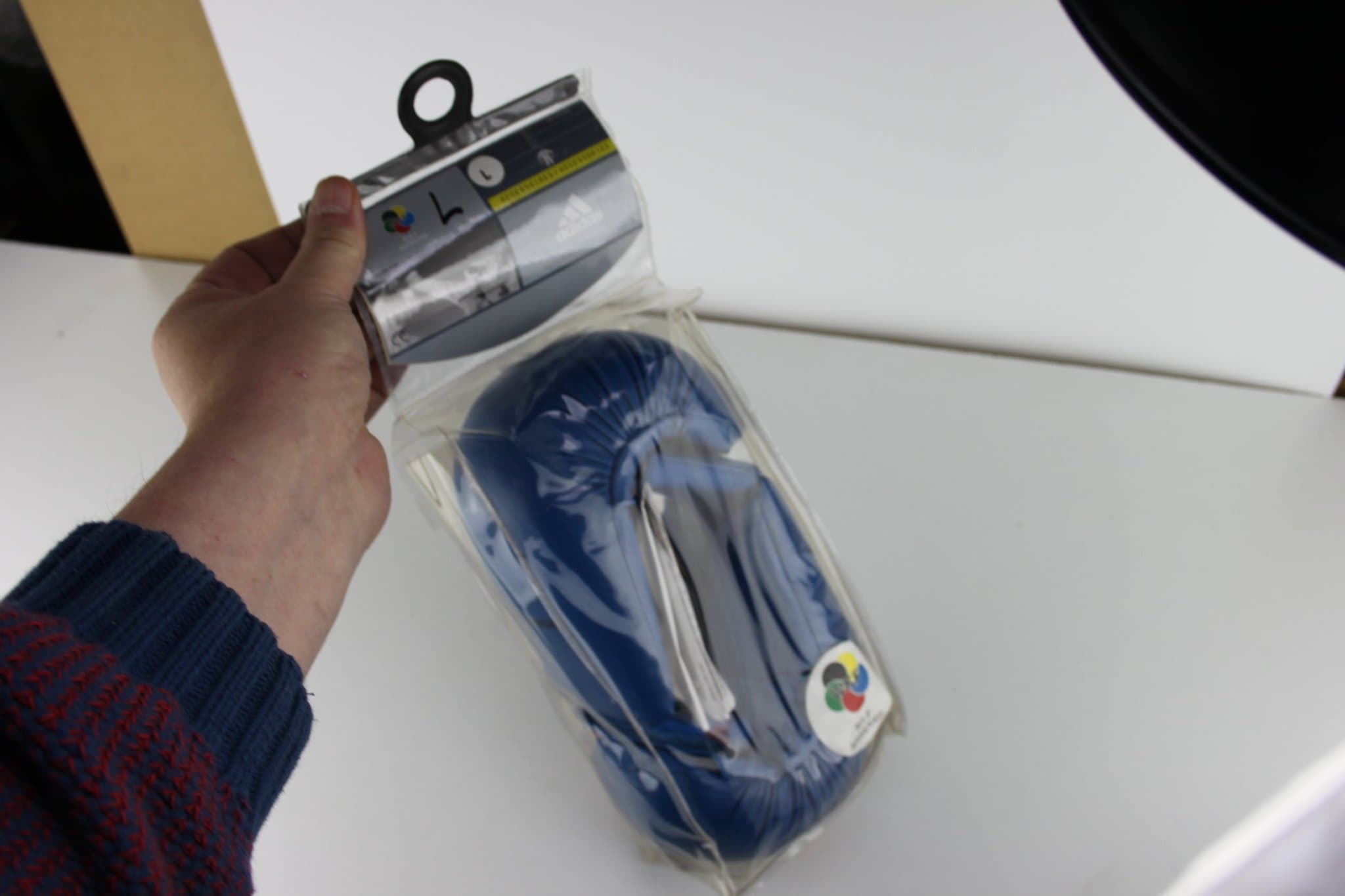 NYA! WKF Karatehandskar m tumme Adidas BLÅ storl XL Karate Mitts ***REA***