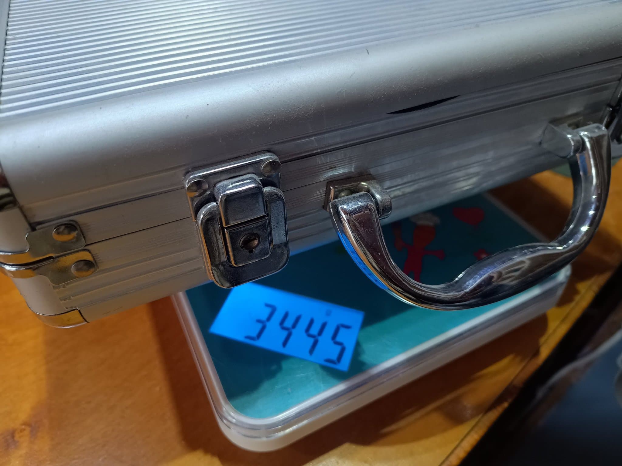 Pokerset i aluminiumväska