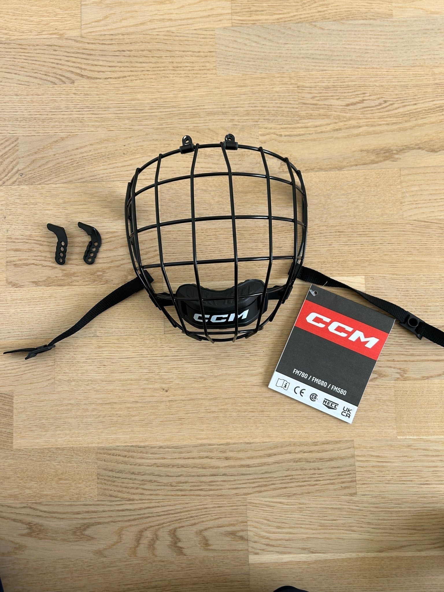 CCM FM580 Hockeygaller, Svart, Storlek L