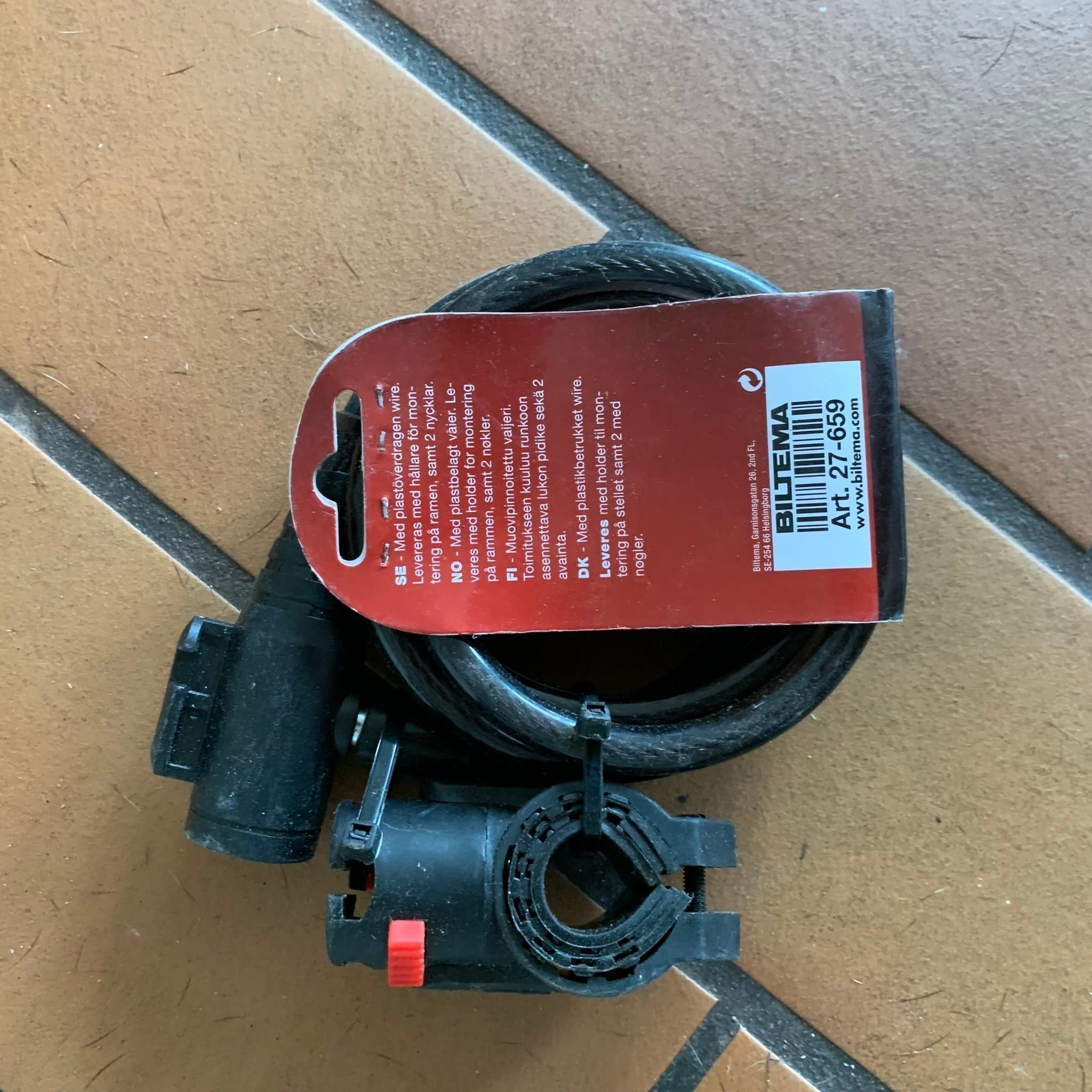 Biltema Cykellås med hållare