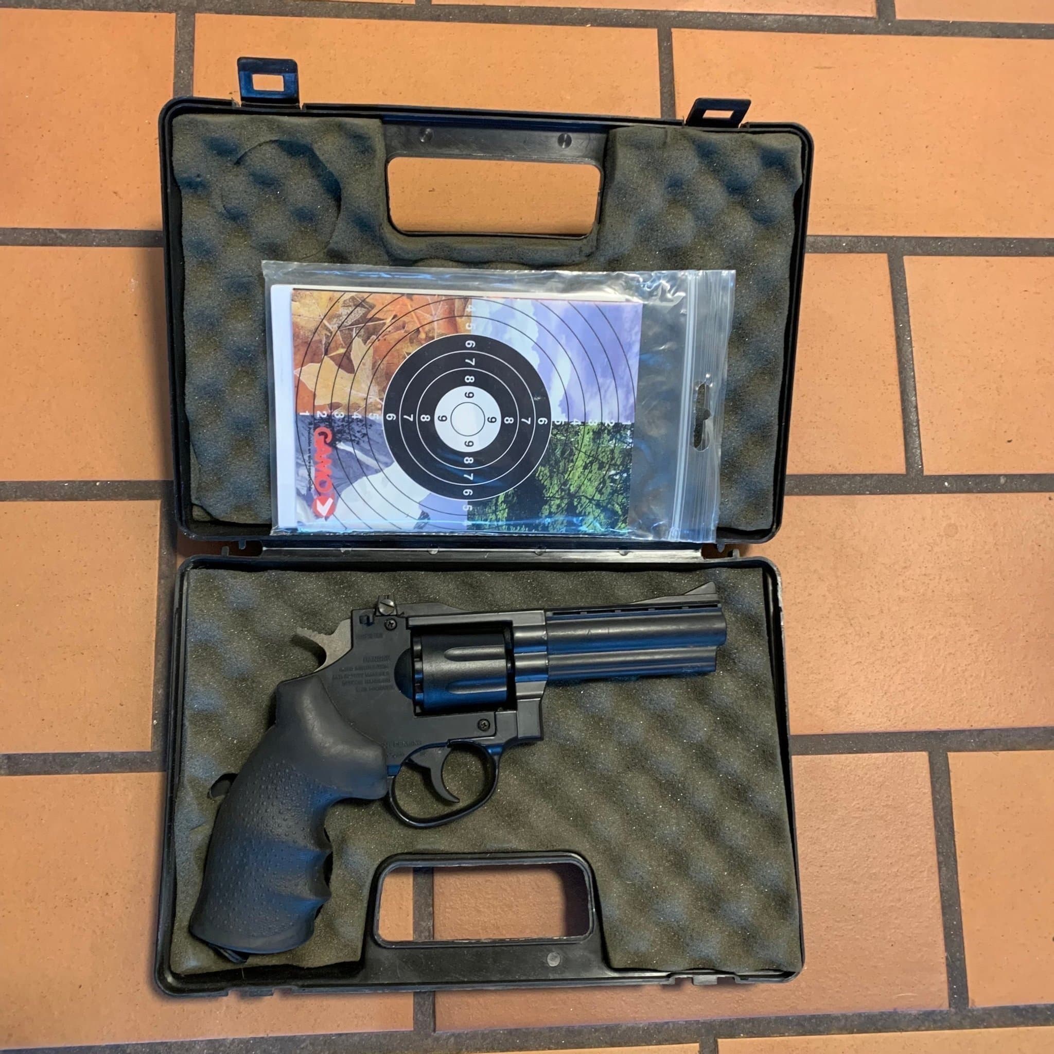 Revolver Gamo R 77 Combat 4”