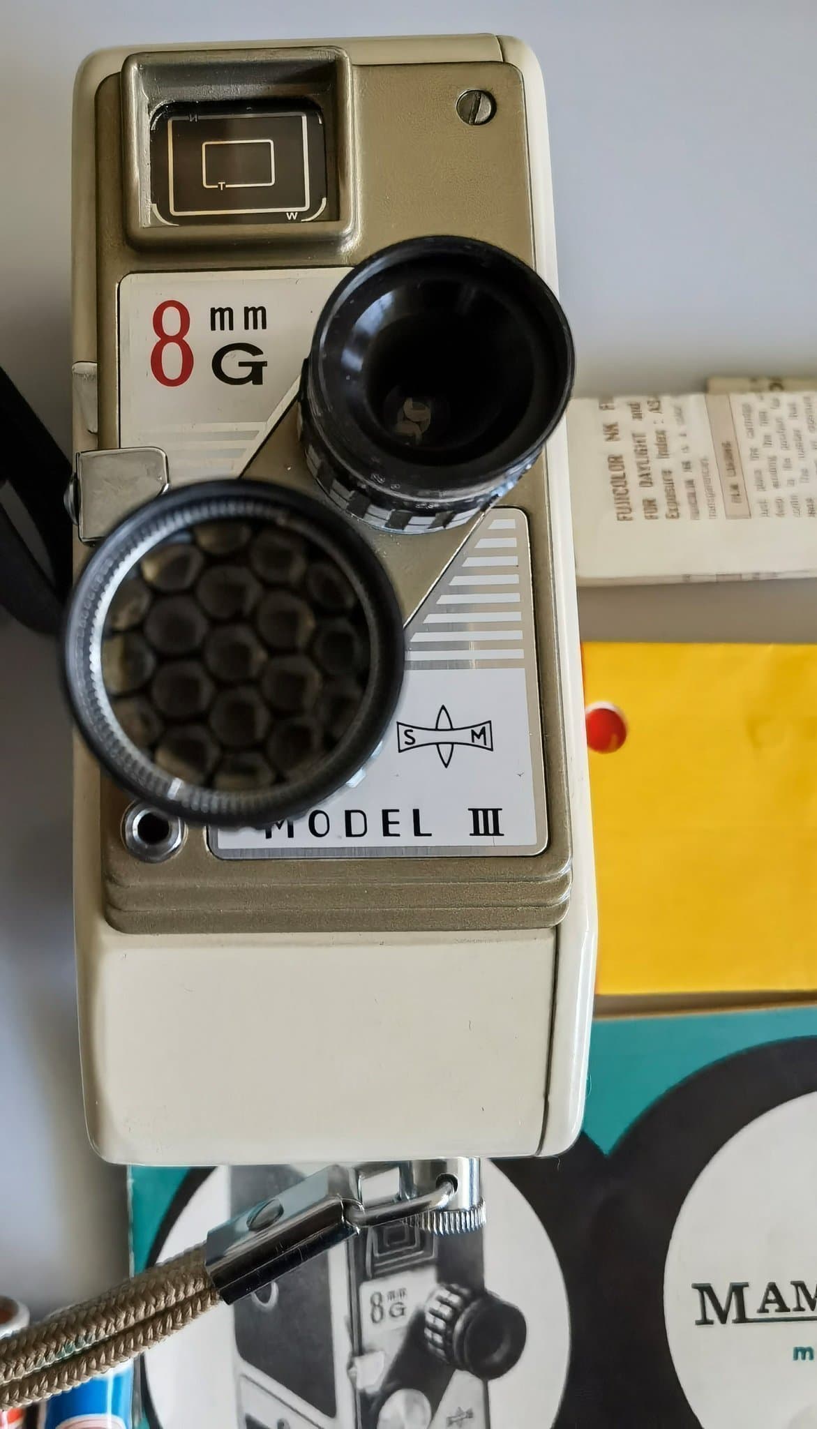VINTAGE MAMIYA 8G 8MM MOVIE CAMERA - MADE IN JAPAN Model III ,fint skick .