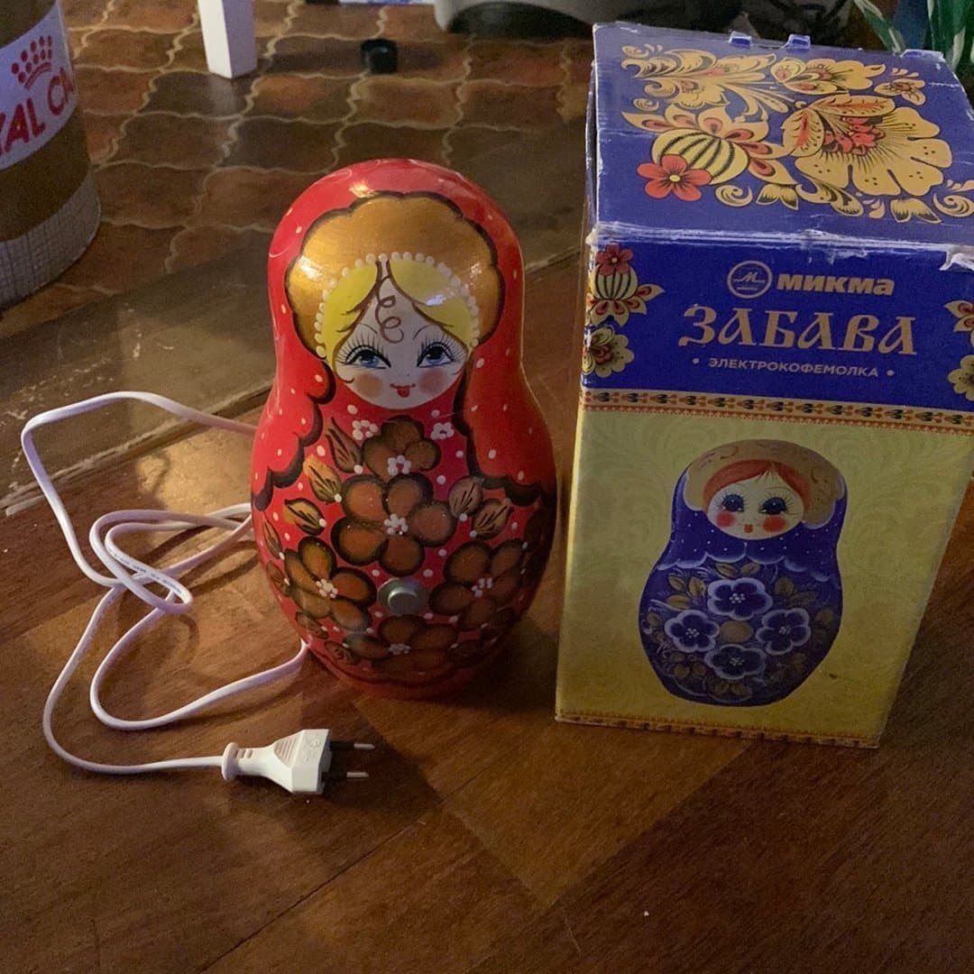 Elektrisk kaffekvarn IP30 "ZABAVA" Matryoshka design