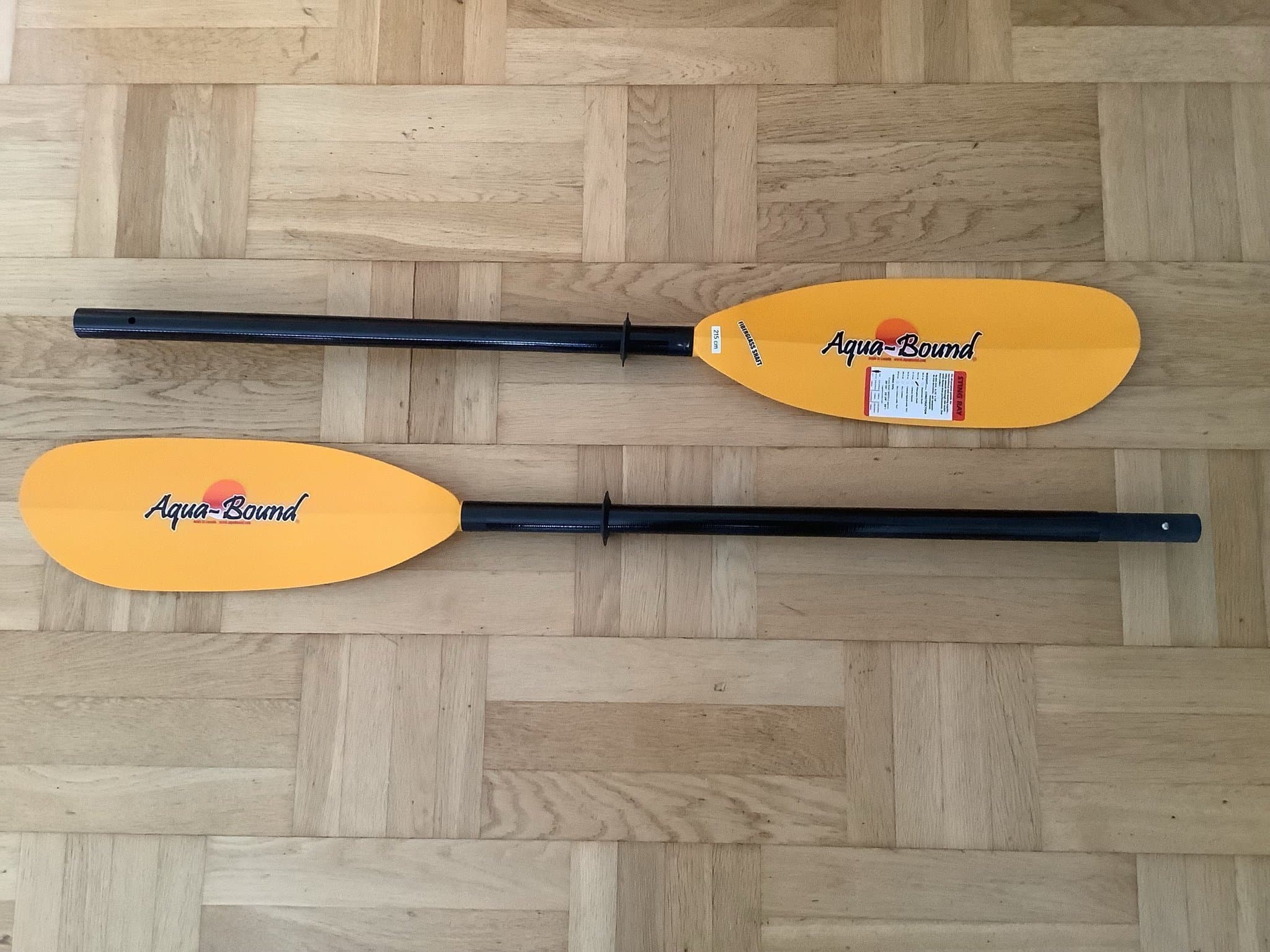 Ny Paddel i glasfiber Aqua Bound Sting Ray - 2 delad - 215 cm