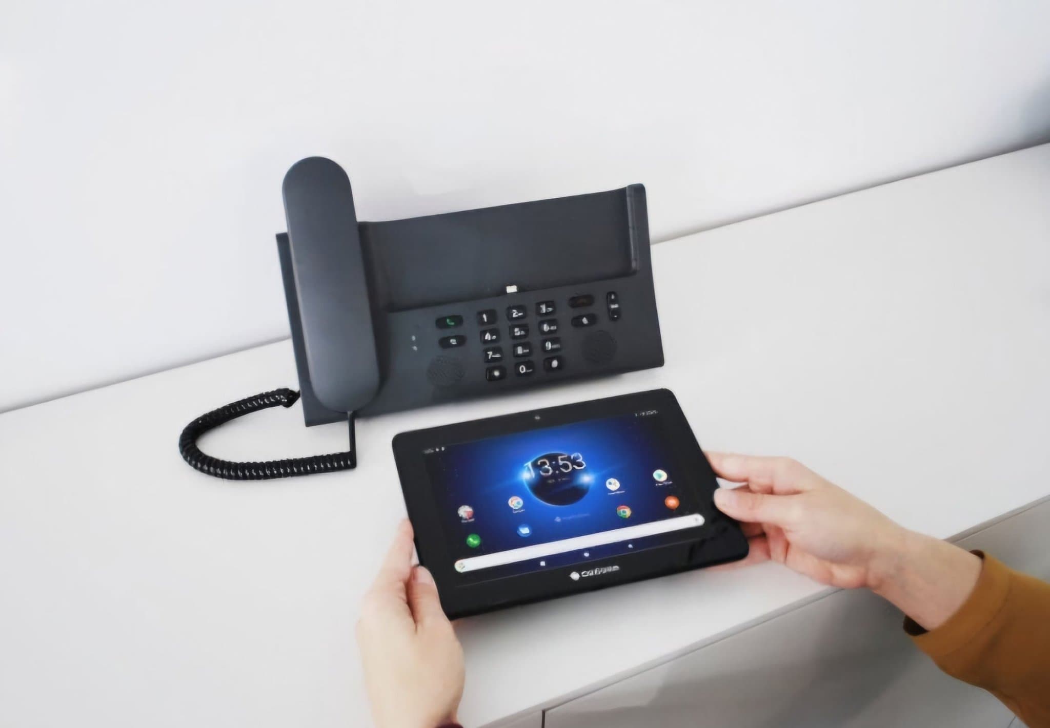 COCOMM F910 4G BT Trådlös Bordstelefon